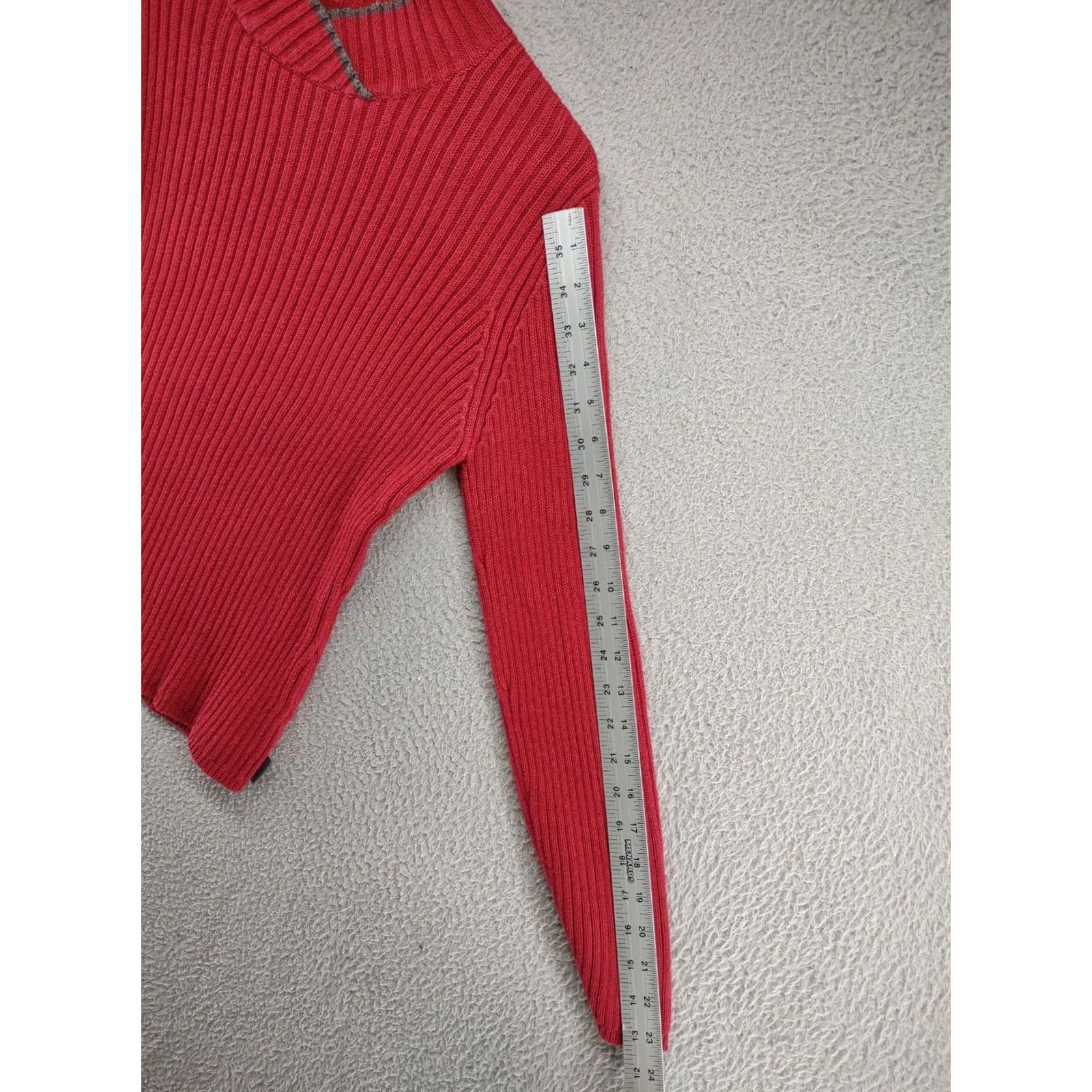 Vintage Woolrich Women's Long Sleeve Ruby Red Pullover Sweater Cotton Knit SZ M Regular Pullover Women Ruby Red Woolrich Shirt? Size M / US 6-8 / IT 42-44 - 6 Thumbnail