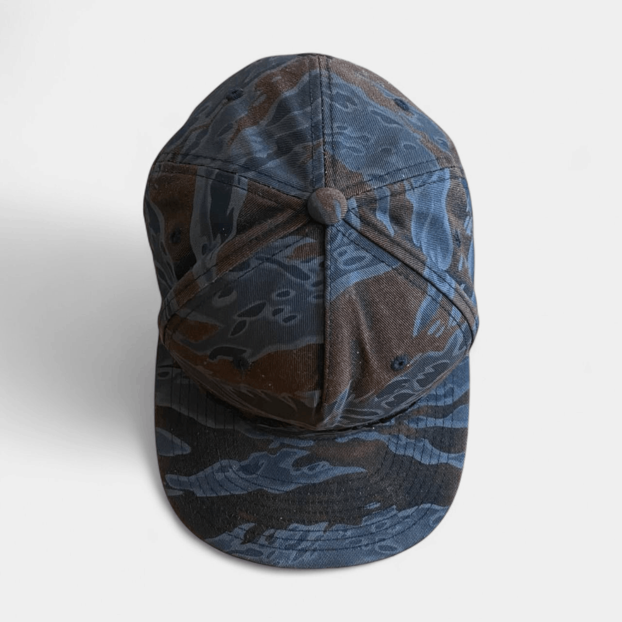 Undefeated Undefeated Play Dirty Embroidered Tiger Stripe Snapback Hat Size ONE SIZE - 5 Thumbnail