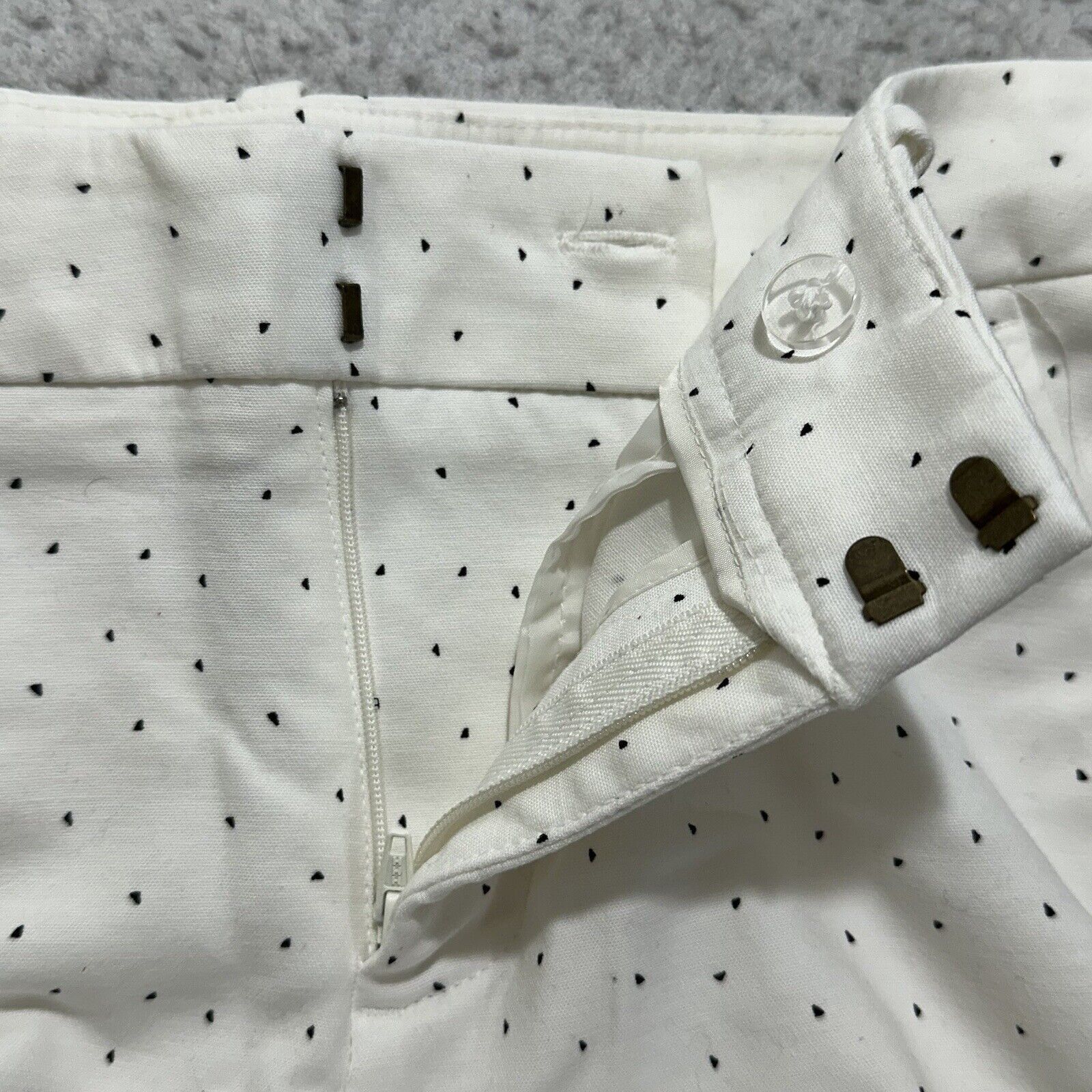Other A New Day 0 Low Rise White Black Polka Dot Chino Pants Size 25" / US 0 / IT 36 - 4 Thumbnail