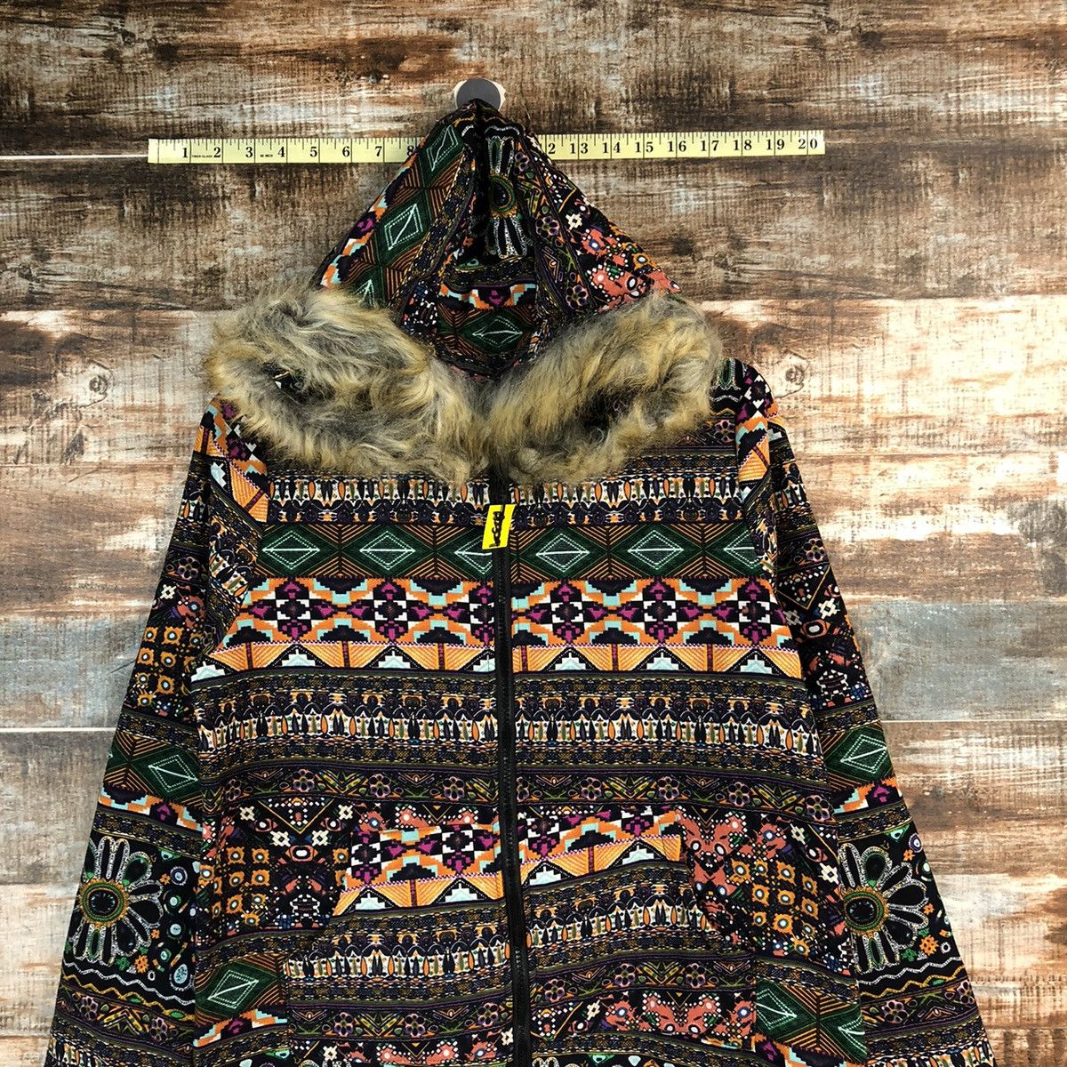 Japanese Brand Japan fur art navajo sweater Hoodie #A2329 Size US M / EU 48-50 / 2 - 2 Thumbnail