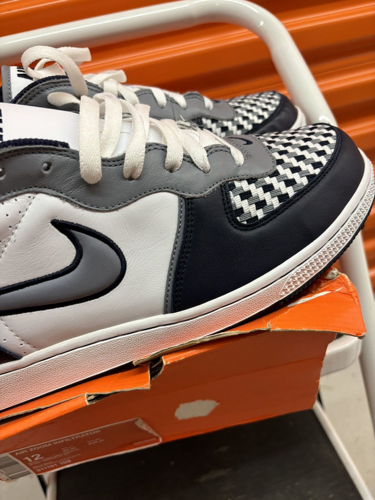 Nike × Vintage ***FINAL DROP***RARE 2007 NIKE INFILTRATOR WEAVE LOW SHOE 12 Size US 12 / EU 45 - 7 Thumbnail