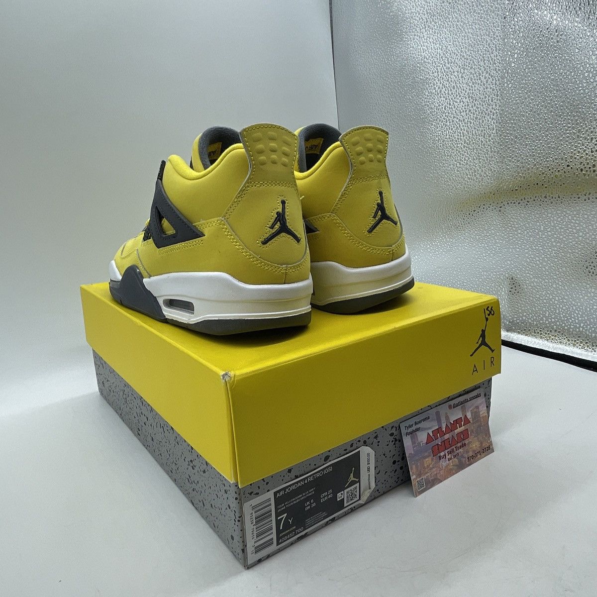 Jordan Brand Air Jordan 4 lightning Size US 7 / EU 40 - 4 Thumbnail