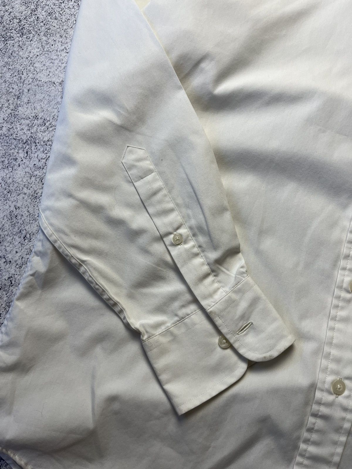 Yves Saint Laurent Shirt Yves Saint Lauren Vintage Mini Logo Button Up White Size US M / EU 48-50 / 2 - 11 Thumbnail
