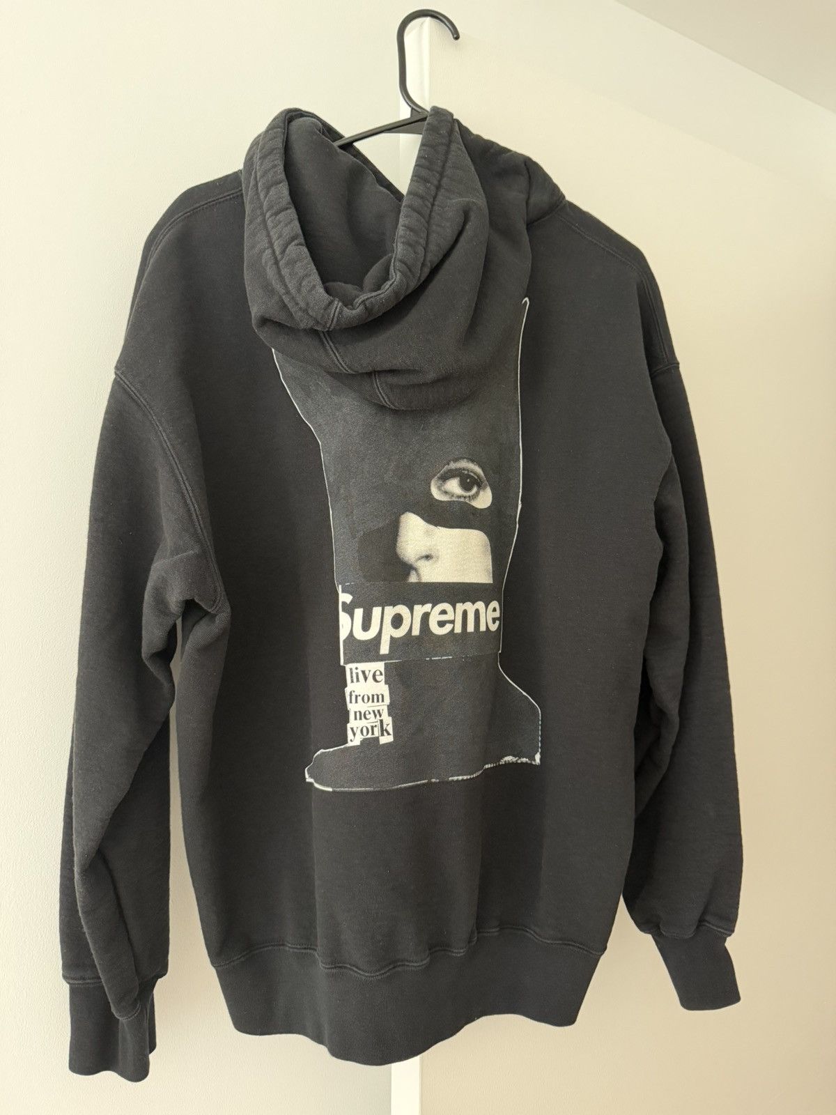 Supreme Supreme Black Hoodie Size US L / EU 52-54 / 3 - 2 Thumbnail