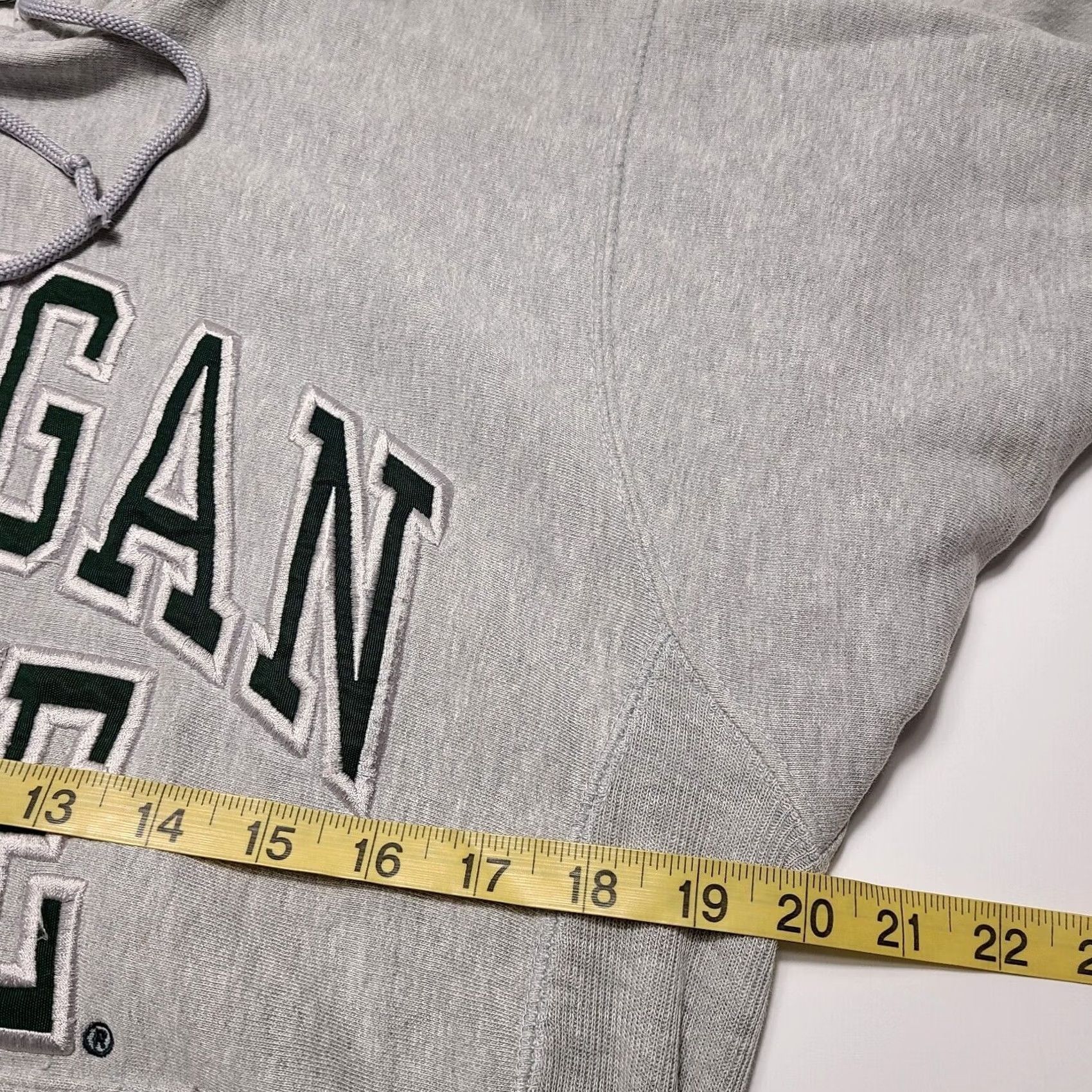 Vintage VINTAGE Steve & Barrys Michigan State Spartans College Hoodie Sweatshirt XS Men Gray Hooded Pullover with Pockets Size US XS / EU 42 / 0 - 4 Thumbnail