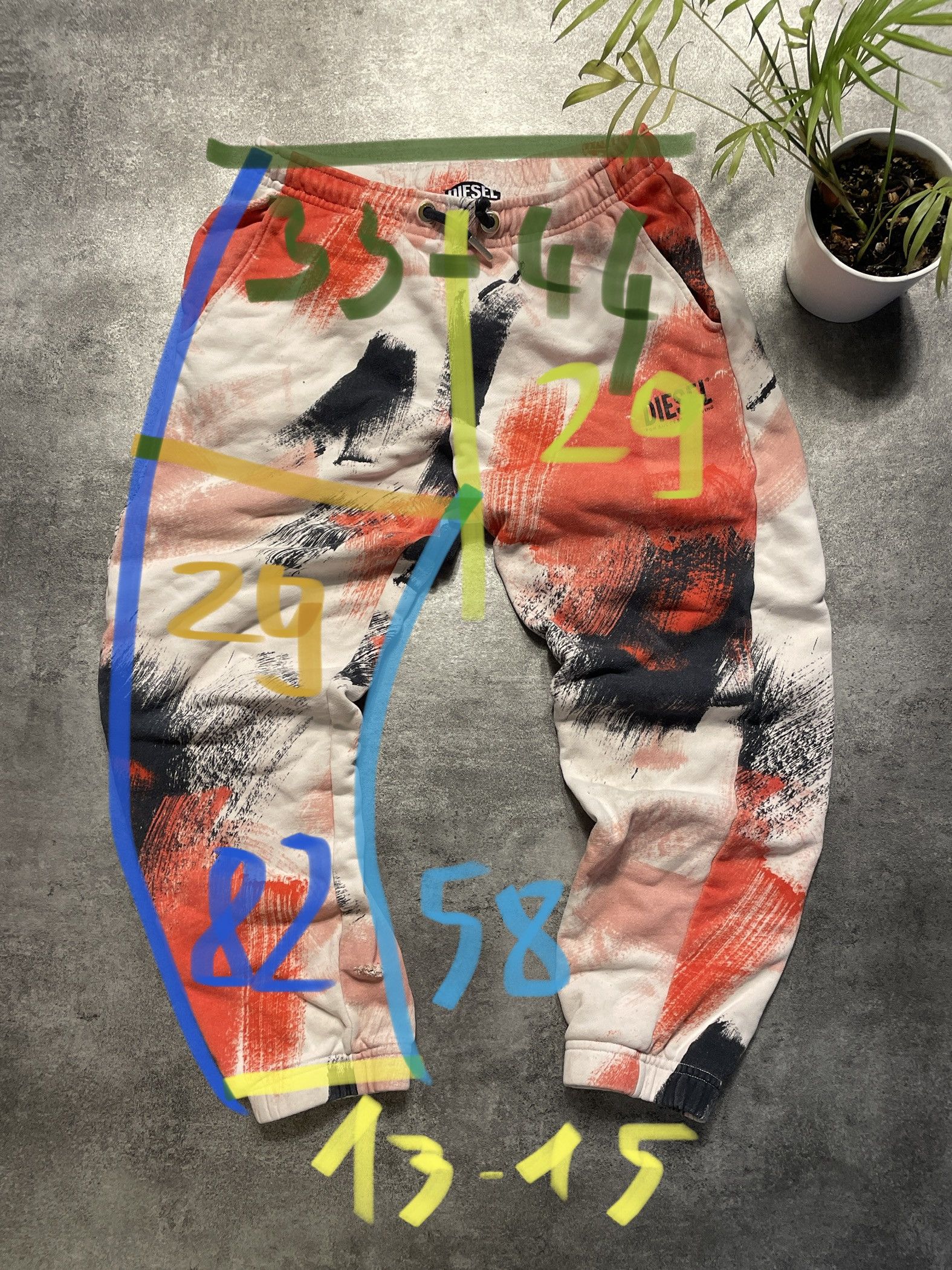 Diesel Diesel Sweatpants All Over Print Size US 26 / EU 42 - 12 Thumbnail