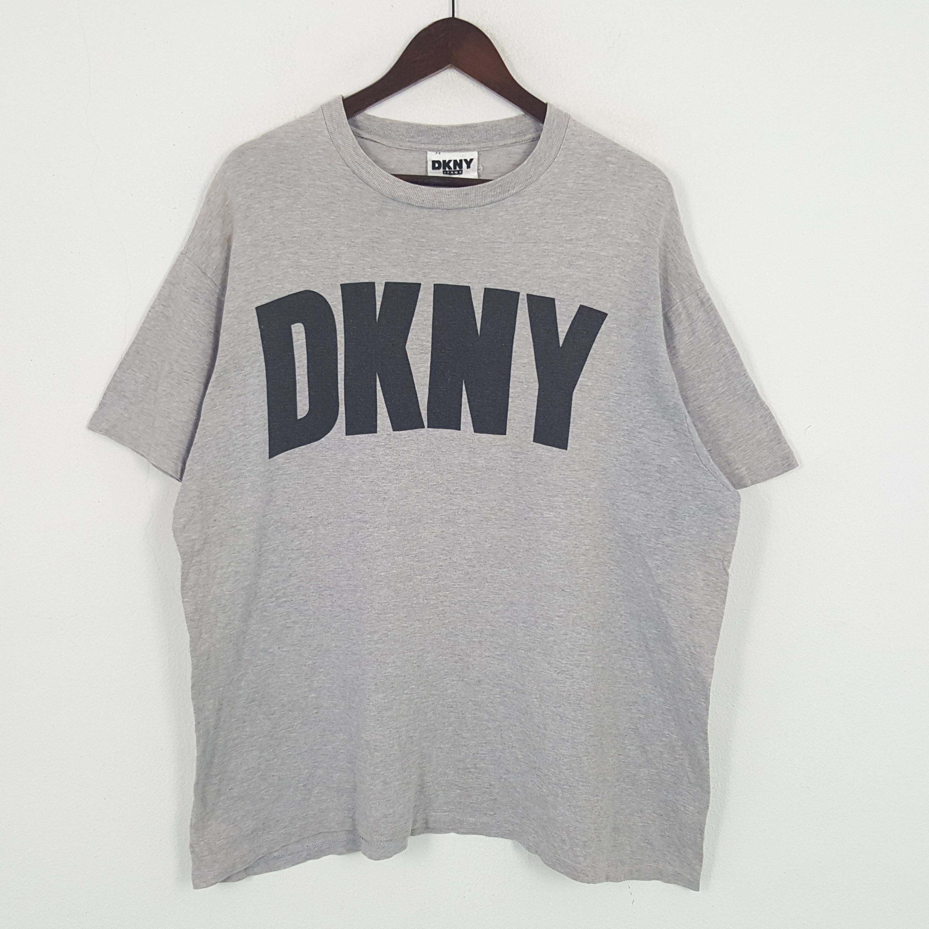 DKNY × Vintage Vintage DKNY Streetwear T-shirt Size US XL / EU 56 / 4 - 1 Thumbnail