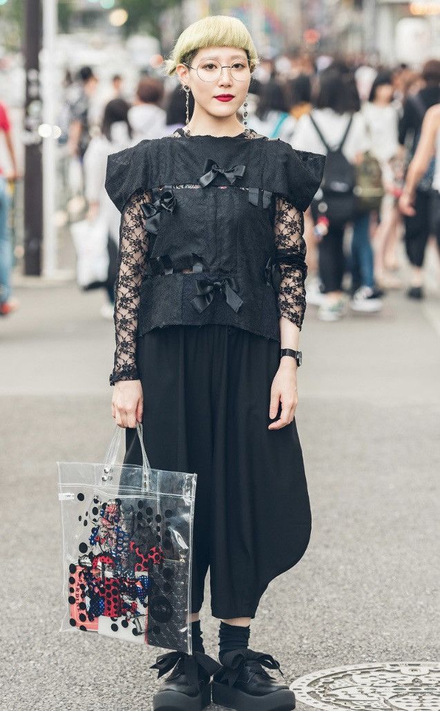 Comme des Garcons COMME des GARCONS 2013 Xmas Alice in Wonderland PVC Bag Size ONE SIZE - 1 Thumbnail