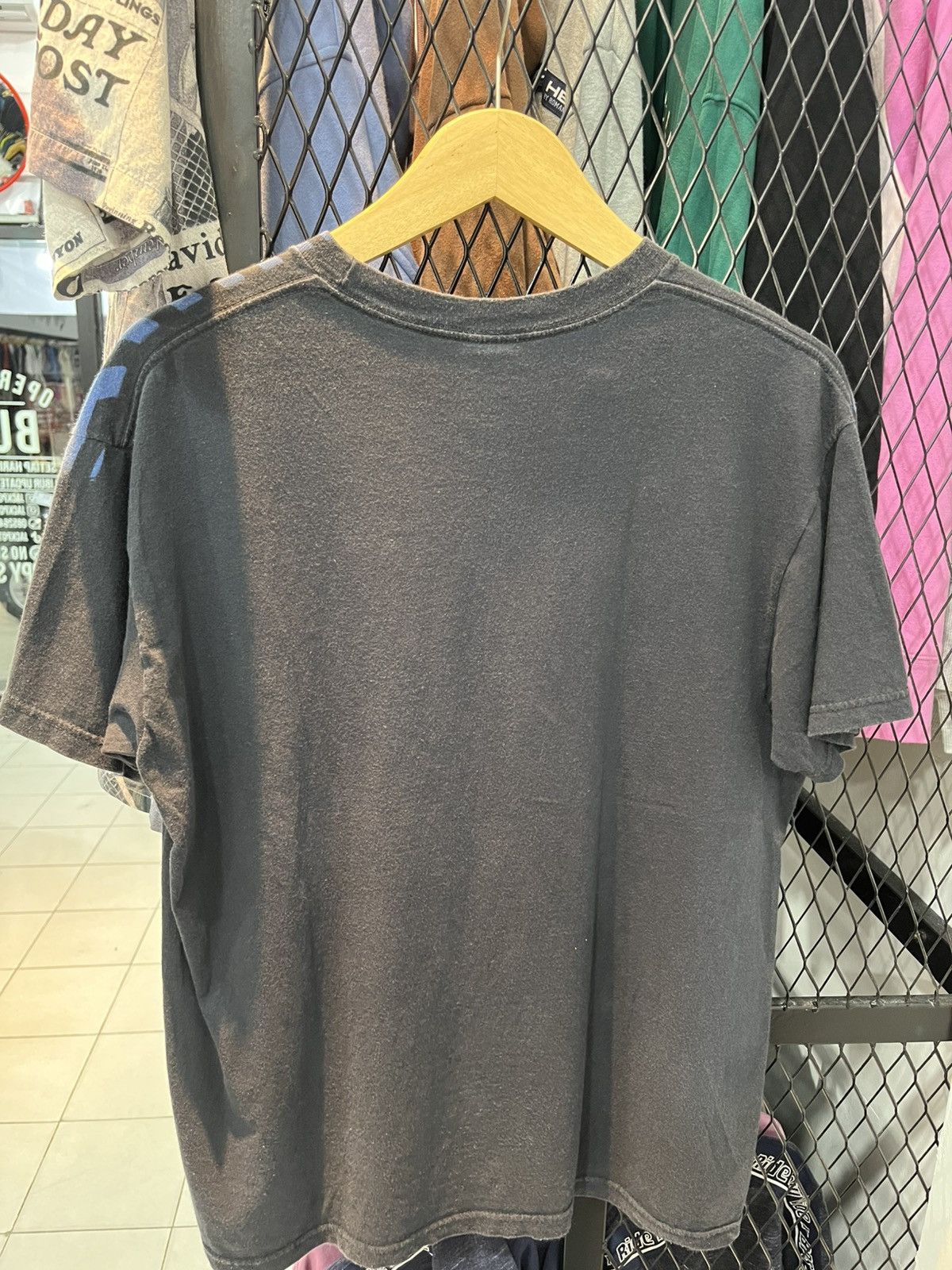 Band Tees 🔥 Vintage Pink Floyd Dark Side Of The Moon Tee Size US L / EU 52-54 / 3 - 3 Thumbnail