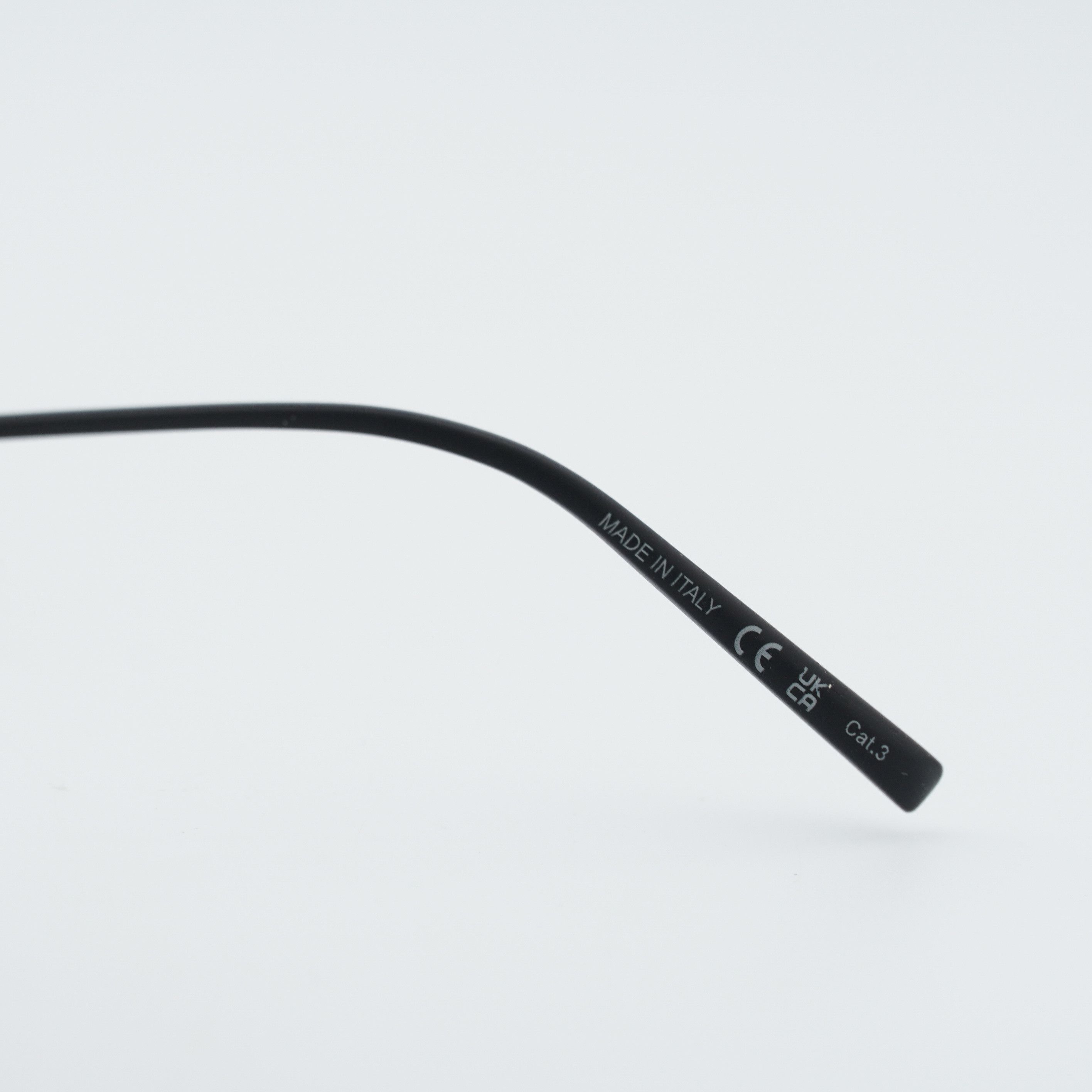 Saint Laurent Paris Saint Laurent SL536 001 Sunglasses Black Rimless Shield Fram Size ONE SIZE - 8 Thumbnail
