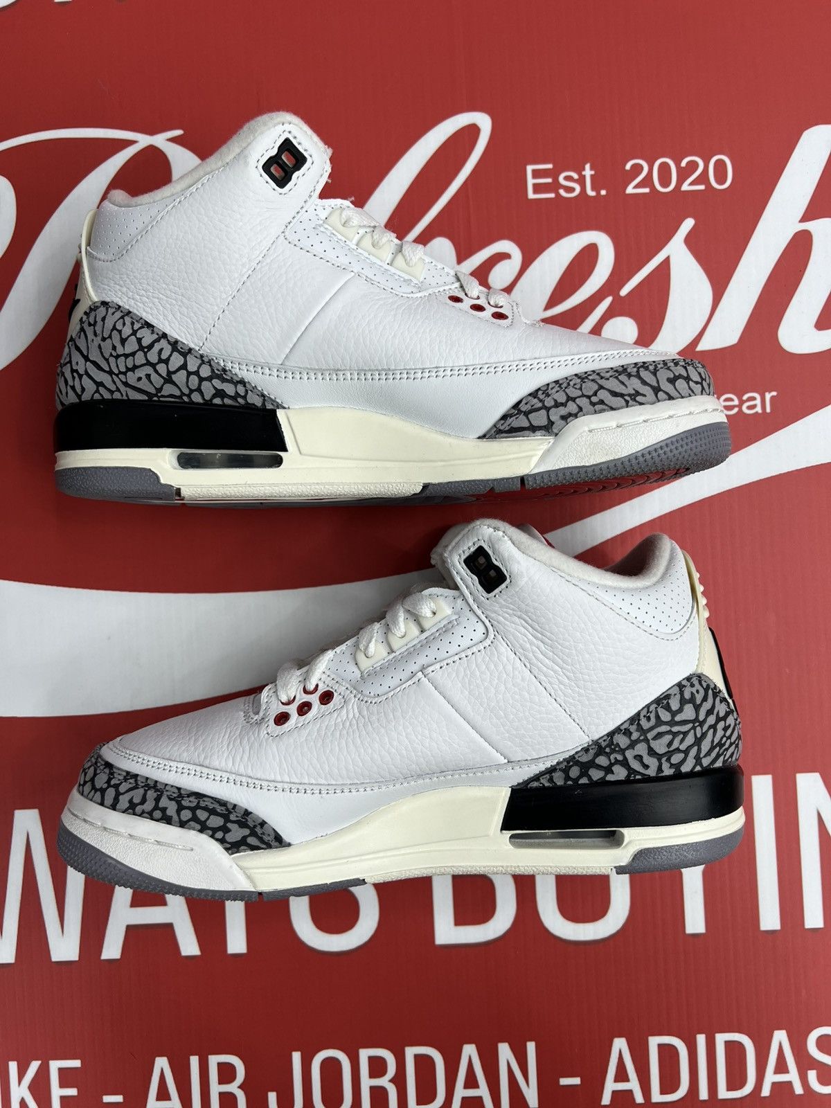Jordan Brand Air Jordan 3 White Cement Reimagined Size 6.5Y (DM0967-100) Size US 6.5 / EU 39-40 - 3 Thumbnail