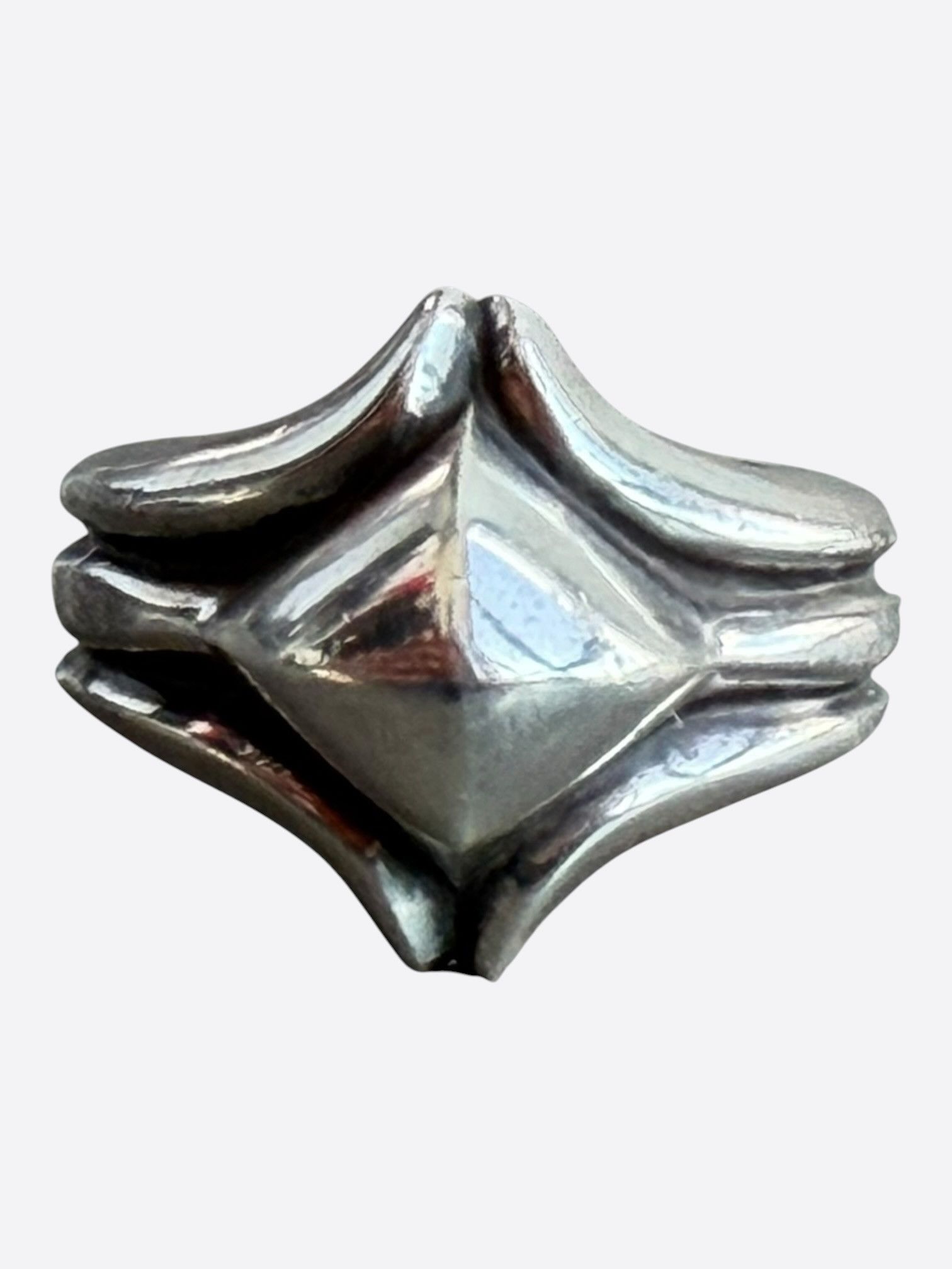 Chrome Hearts Chrome Hearts Silver Pyramid Stud Ring Size ONE SIZE - 1 Thumbnail