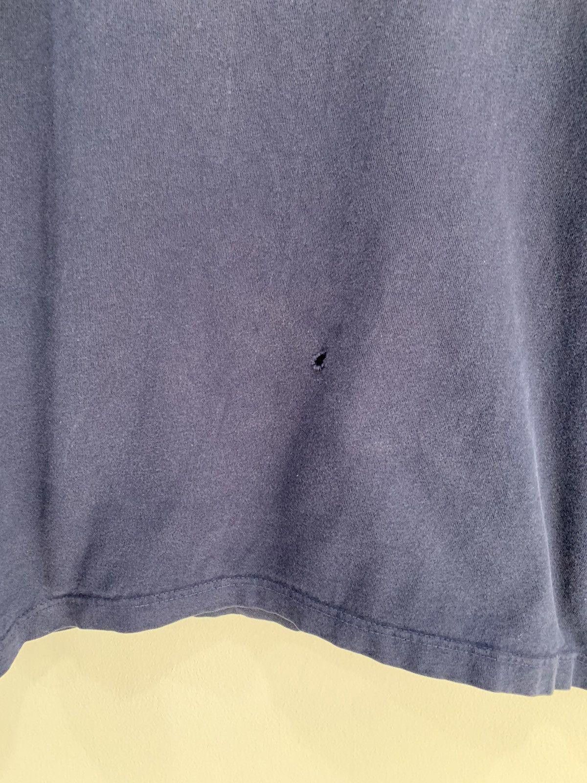 Vintage Vintage 90s Navy Blue Pocket Tee Shirt Sun Faded Size US M / EU 48-50 / 2 - 5 Thumbnail