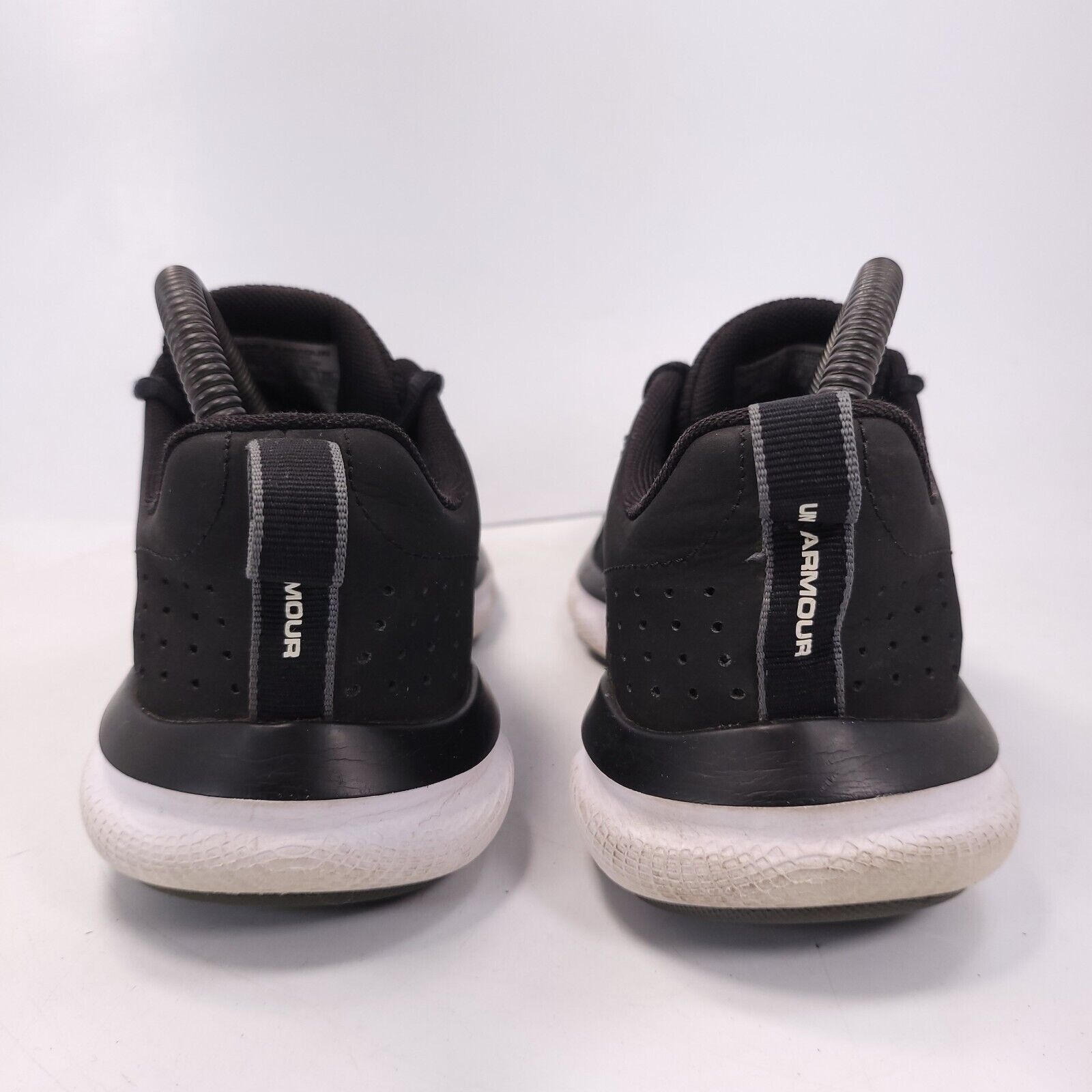 Under Armour Under Armour Charged Assert 8 Shoe Womens Size 8 3021972-001 Size US 8 / IT 38 - 3 Thumbnail