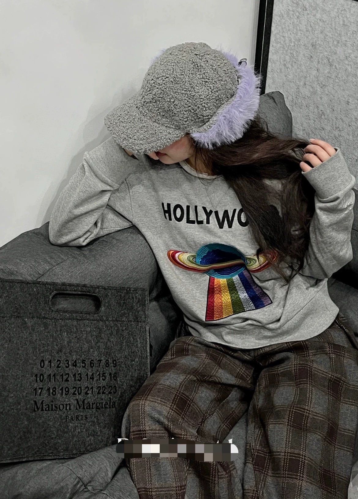 Gucci gucci gray rainbow printed sweatshirt unisex Size US S / EU 44-46 / 1 - 8 Thumbnail