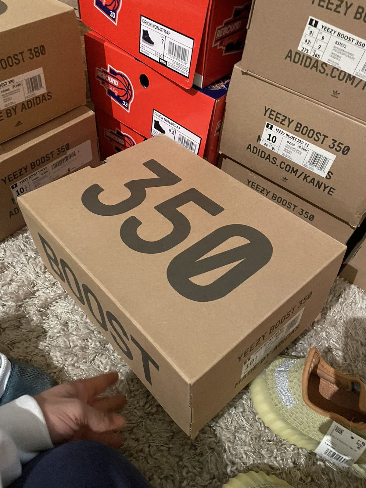 Yeezy Yeezy 350 V2 Marsh Size US 10.5 / EU 43-44 - 11 Thumbnail