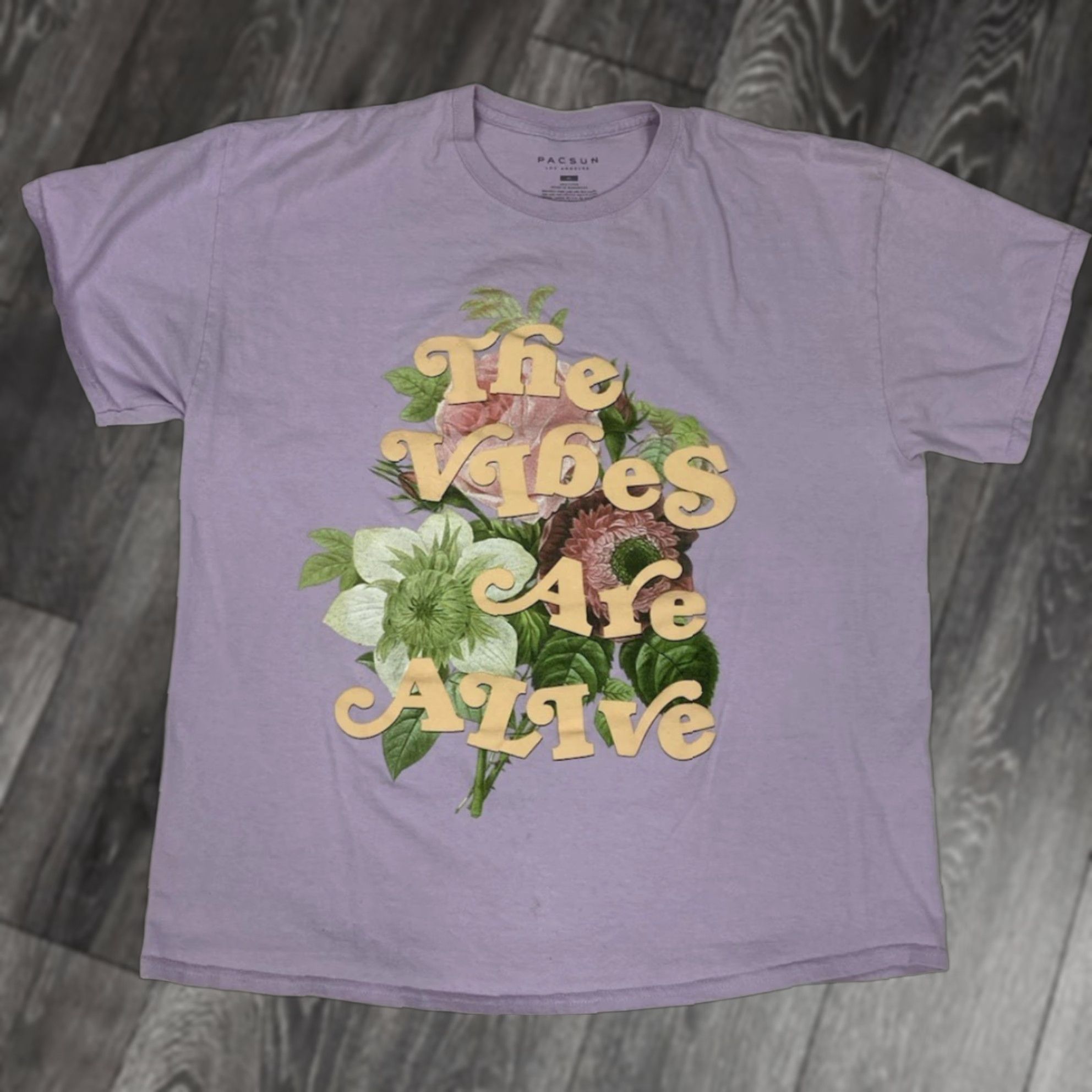 Pacsun Pacsun T-Shirt Graphic Print Flower Vibes Alive Purple Short Sleeve Men XL Colorful All Seasons Size US XL / EU 56 / 4 - 1 Thumbnail