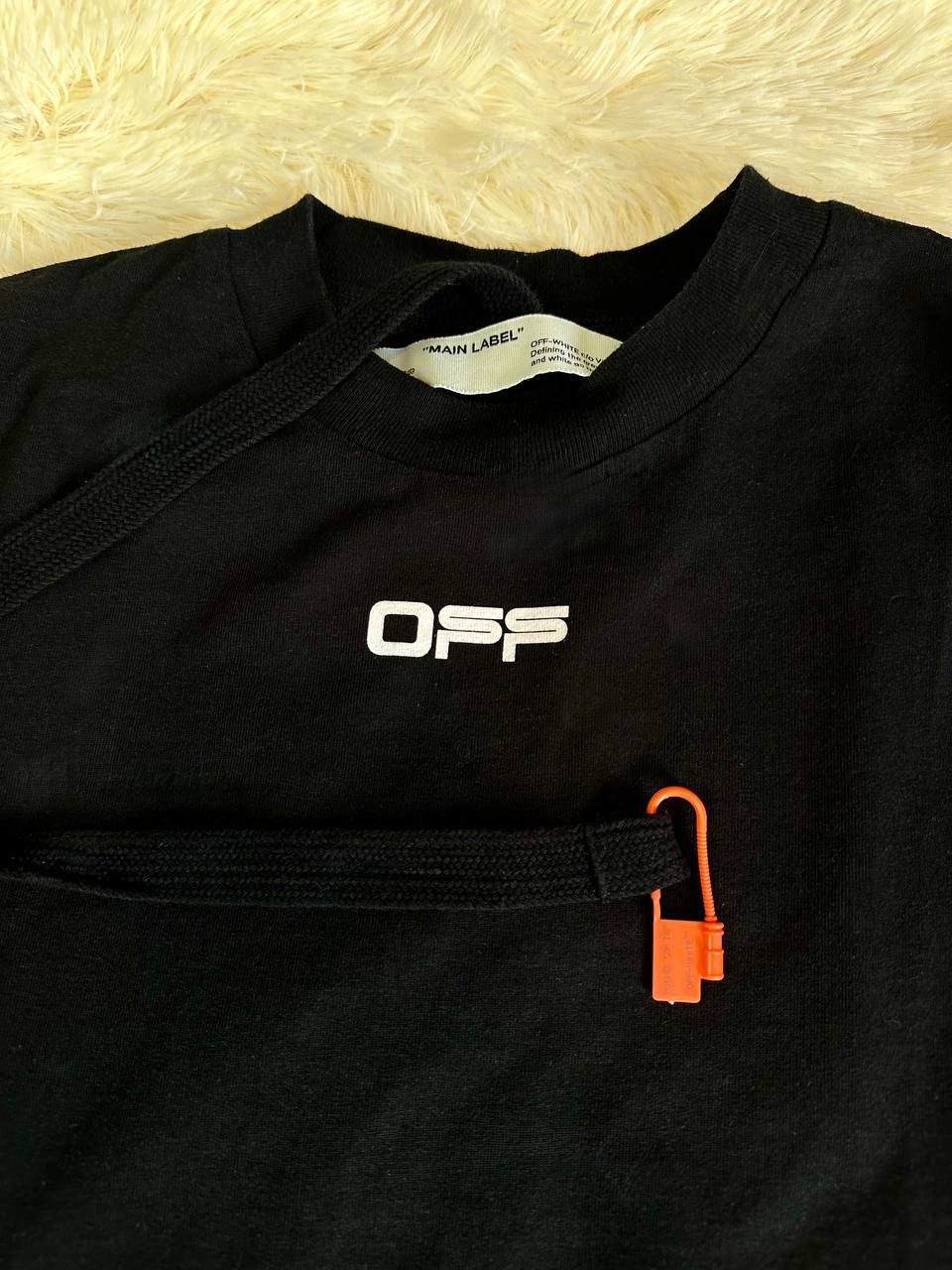 Off-White Off-White Black Graphic T-Shirt Size XXS Fits S Size US XXS / EU 40 - 4 Thumbnail