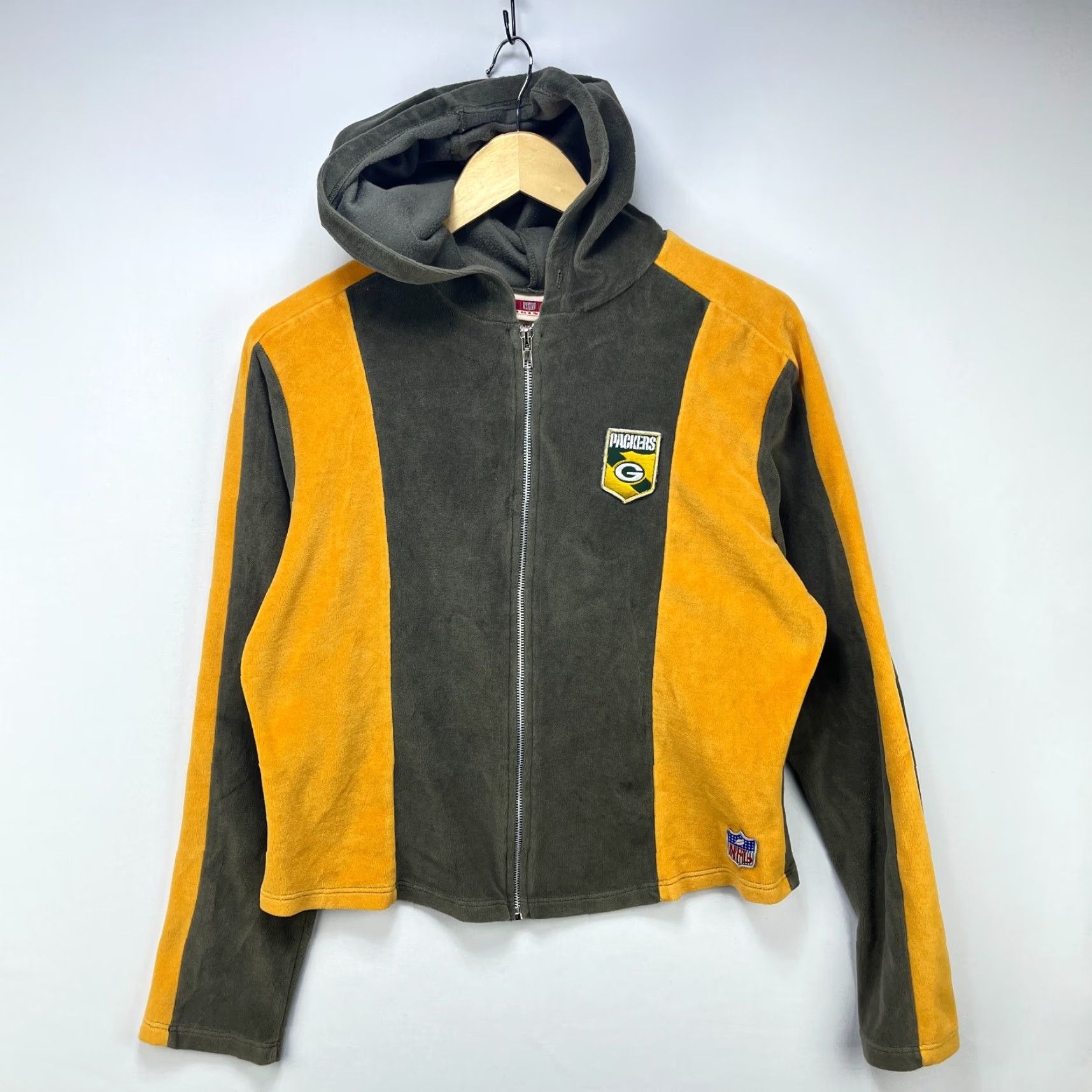 NFL VINTAGE Green Bay Packers Hoodie, Full Zip, Womens XL, Green, USA Theme, 90s/00s, NFL, Activewear, Zip Up, Made in USA, Womens, Size XL Size XL / US 12-14 / IT 48-50 - 2 Thumbnail