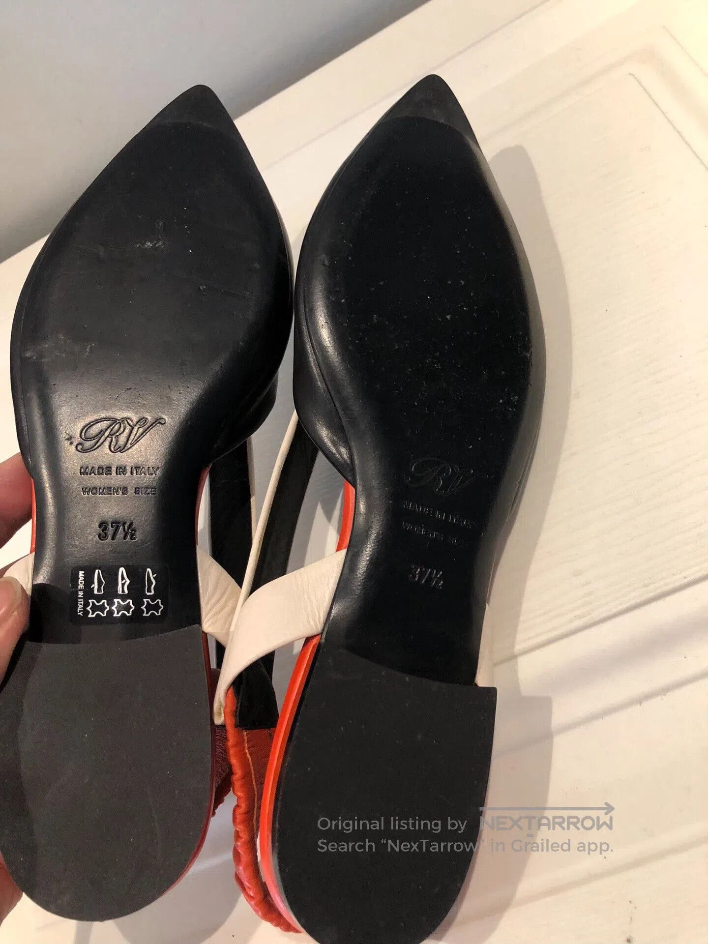 Roger Vivier Roger Vivier Limited Runway Pointed Toe Flats. Size US 6.5 / IT 36.5 - 5 Thumbnail