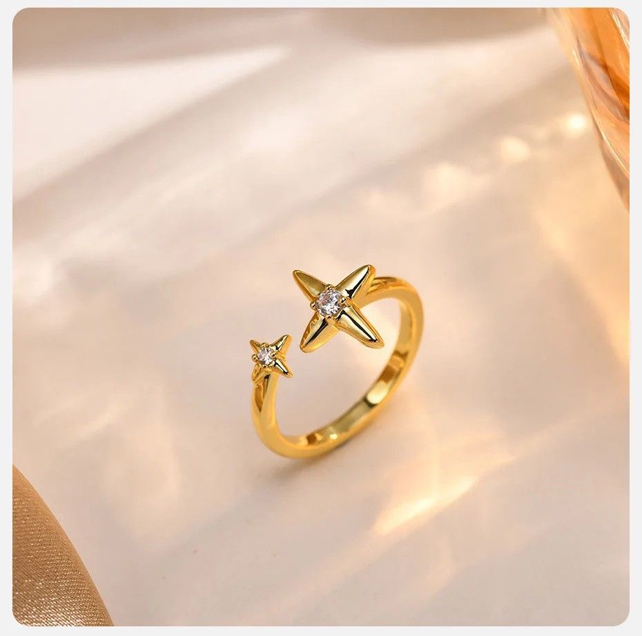 Other Chic Double Stars Ring Size ONE SIZE - 1 Thumbnail