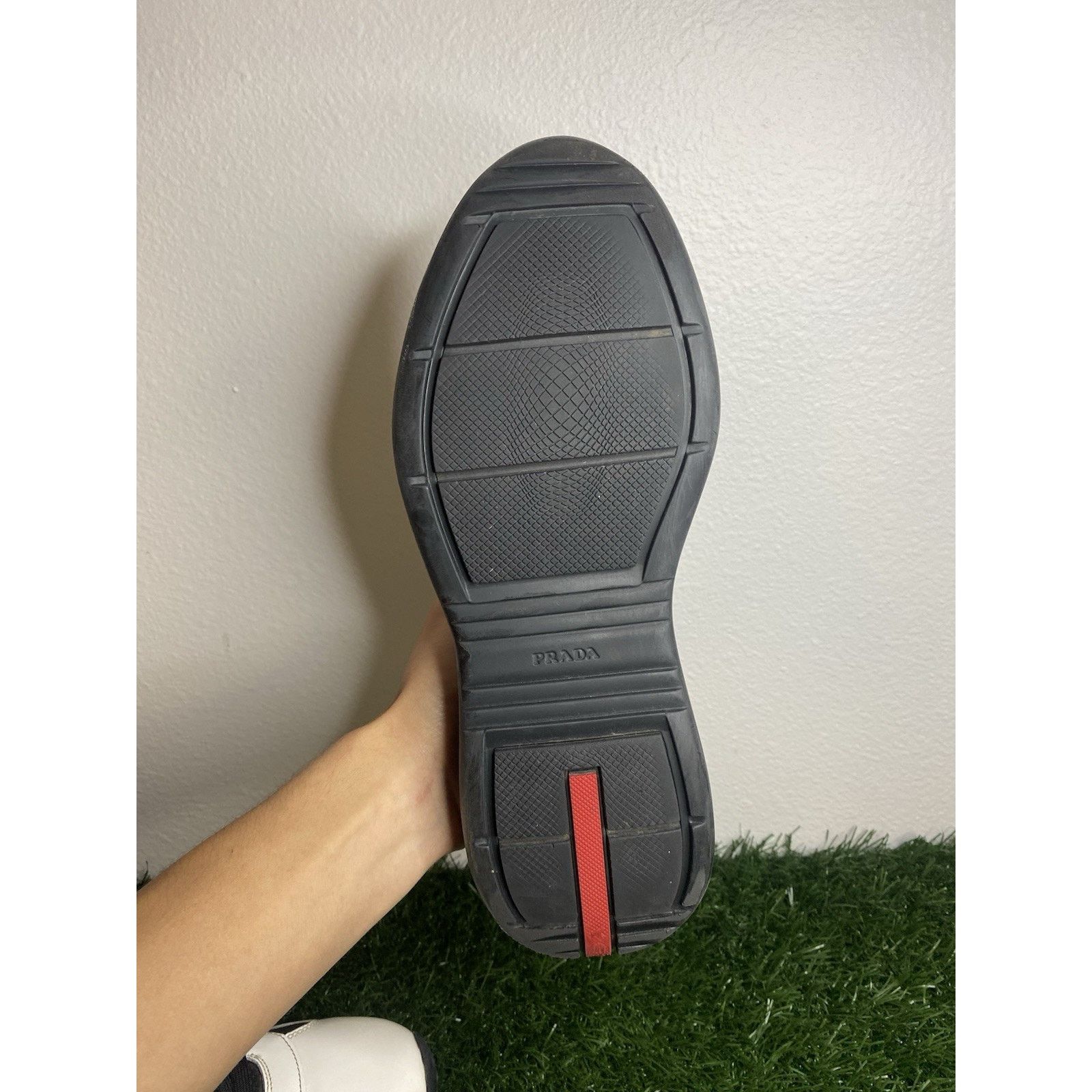 Prada Prada America's Cup 'White Red' | Size 7 UK | 8-8.5 US Size US 8 / EU 41 - 9 Thumbnail