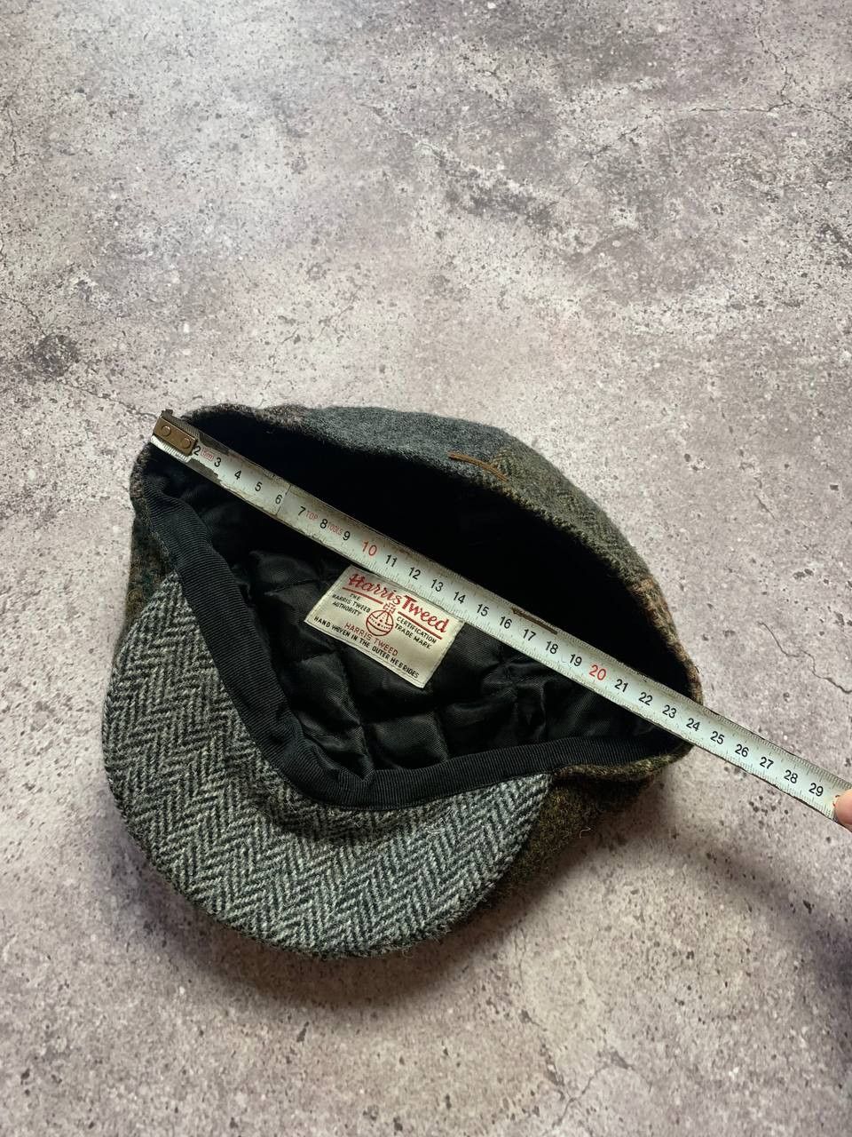 Harris Tweed Vintage 90's Harris Tweed Patchwork herringbone flat cap hat Size ONE SIZE - 7 Thumbnail