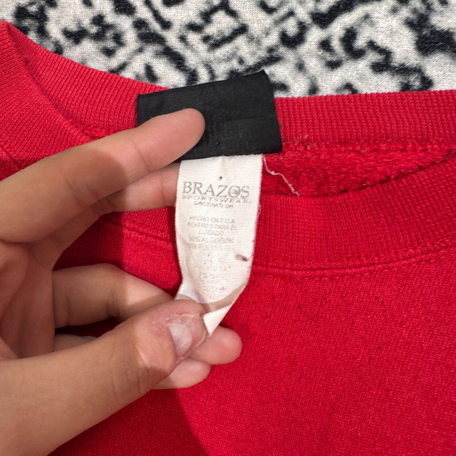 Vintage Red Cotton Crewneck Size L Y2K Ohio State USA Reverse Weave Size US L / EU 52-54 / 3 - 8 Thumbnail