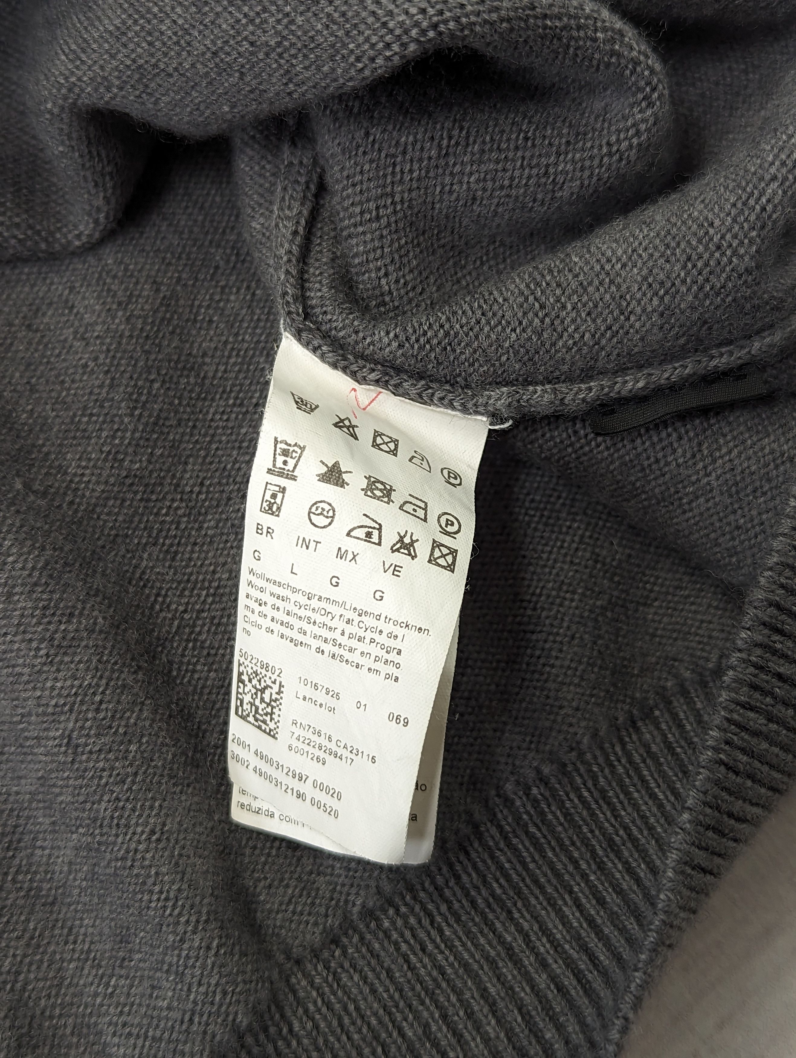Hugo × Hugo Boss × Vintage Hugo Boss Vintage Wool Turtleneck sweater Size US M / EU 48-50 / 2 - 13 Thumbnail