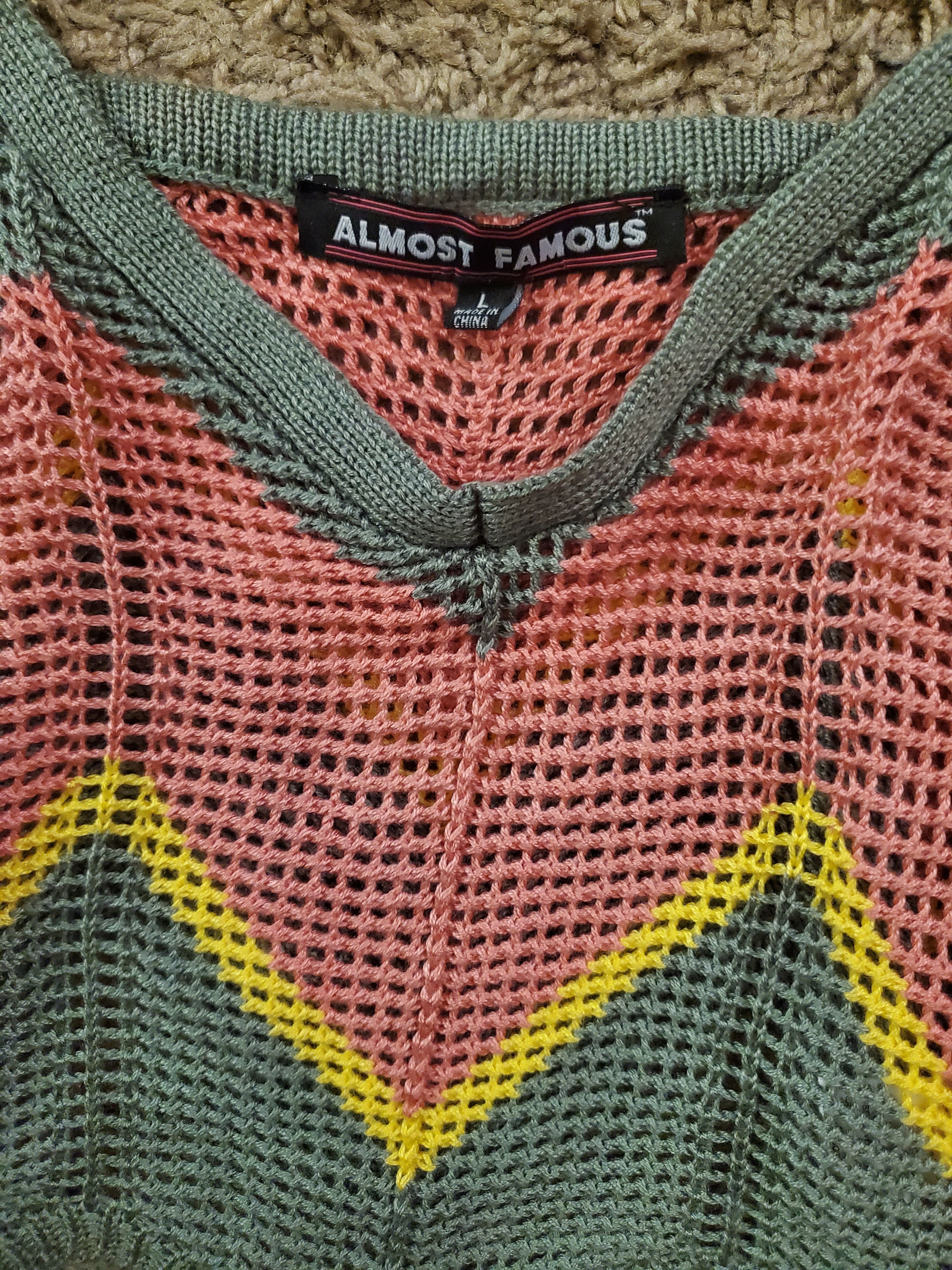 Almost Famous *NWT* Pointelle Crochet Cropped Top (size L) Size L / US 10 / IT 46 - 3 Thumbnail
