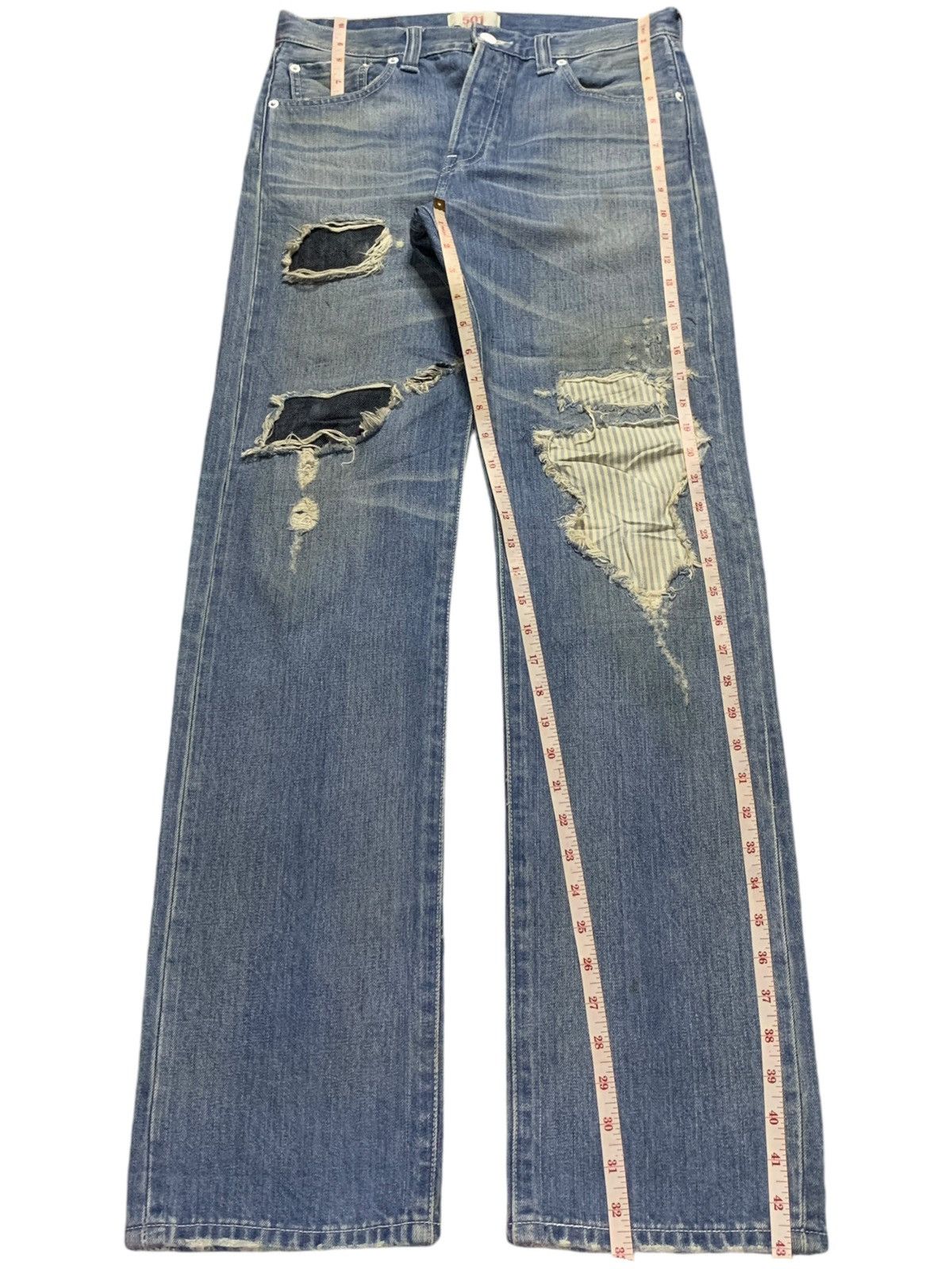 Levi's Vintage 90s Levis 501 Distressed Patched Loose Jeans Size US 31 - 12 Thumbnail