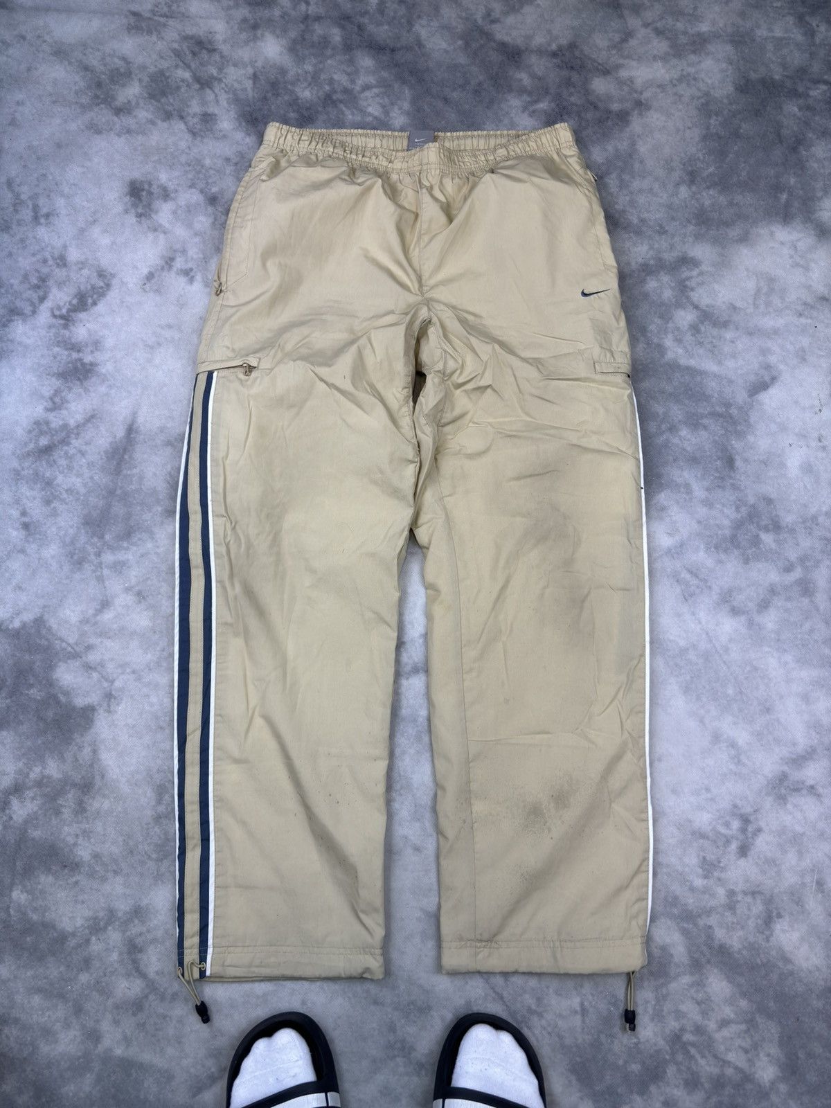 90'S Reebok Nylon Shaka Shaka Pants, Men's Size L, Vintage Nylon navy blue type Vintage Second Hand