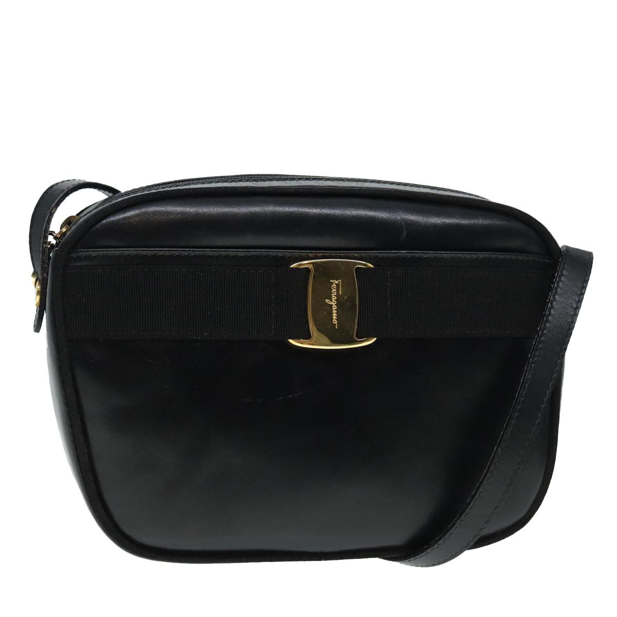 Salvatore Ferragamo Vara Black Leather Shoulder Bag (Pre-Owned) Size ONE SIZE - 1 Thumbnail