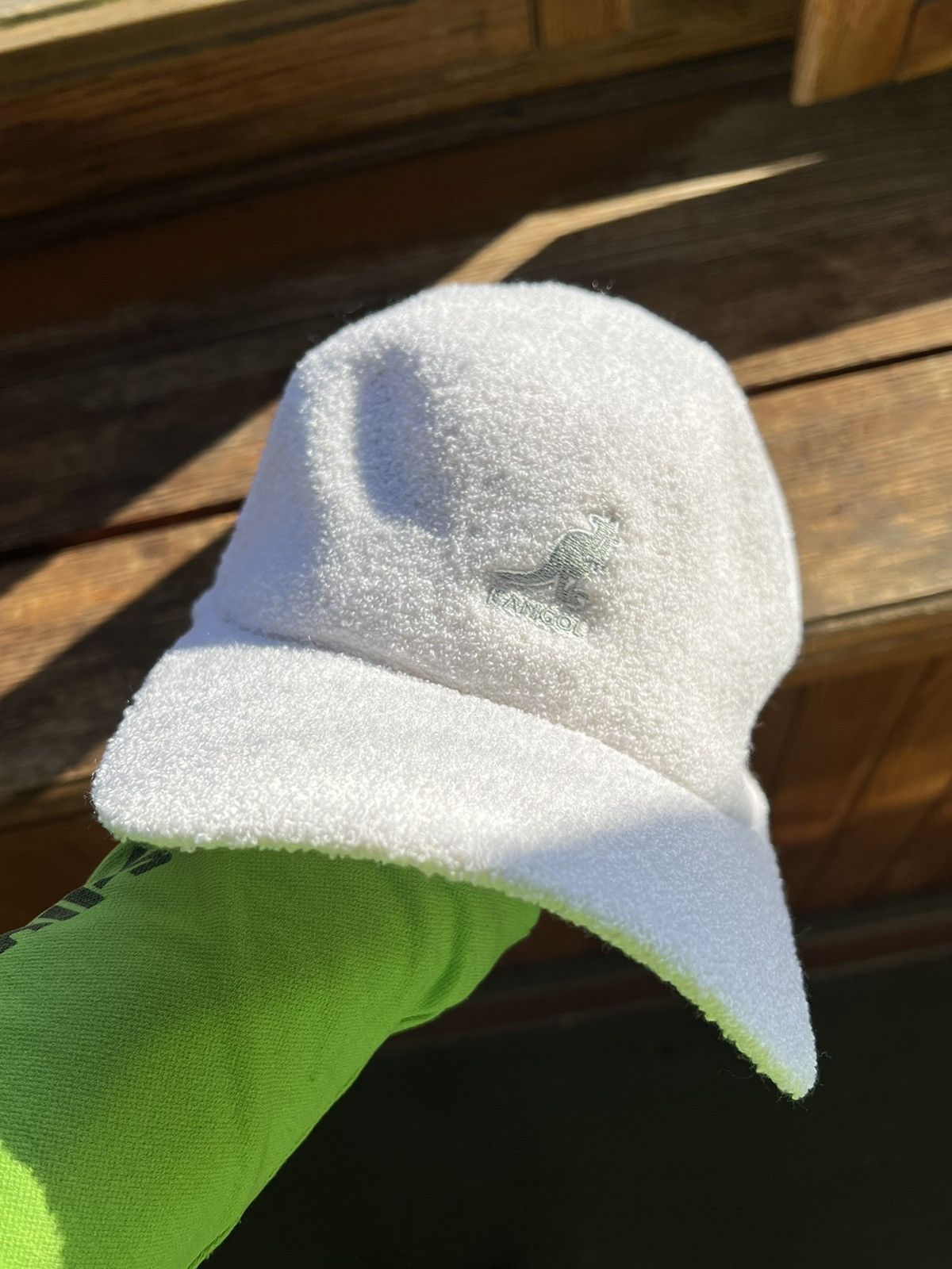 Kangol Vintage Hat Kangol Y2K Cap Bermuda White Cap Size ONE SIZE - 4 Thumbnail