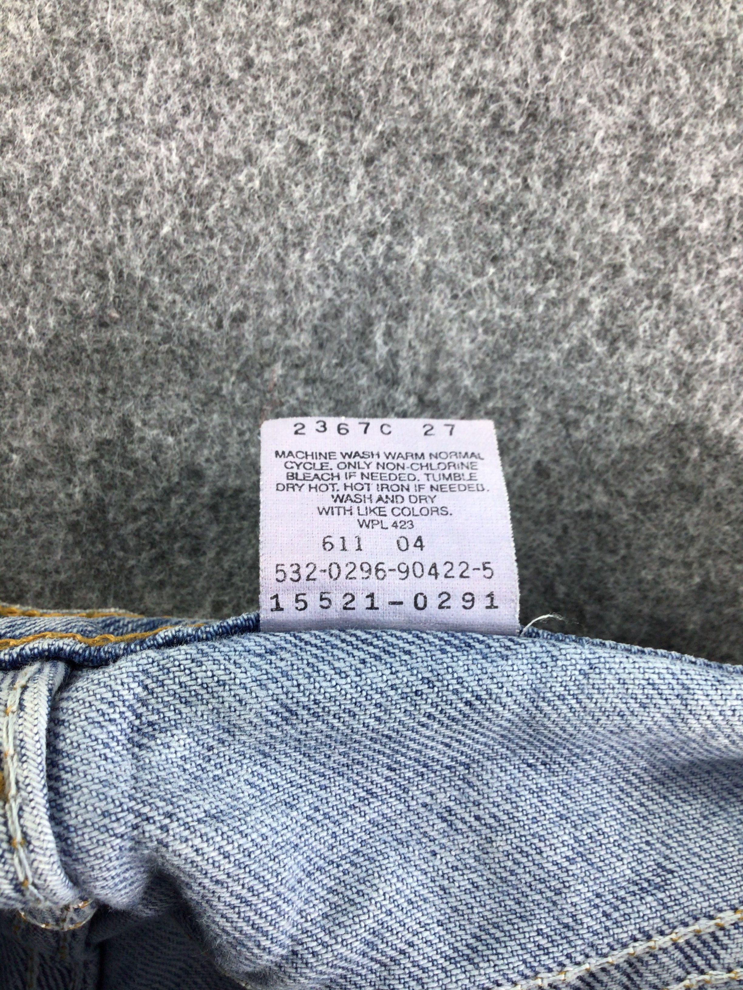Levi's Vintage 90s Levi's 521 Jeans Medium Wash Denim KJ063 Size US 28 / EU 44 - 9 Thumbnail