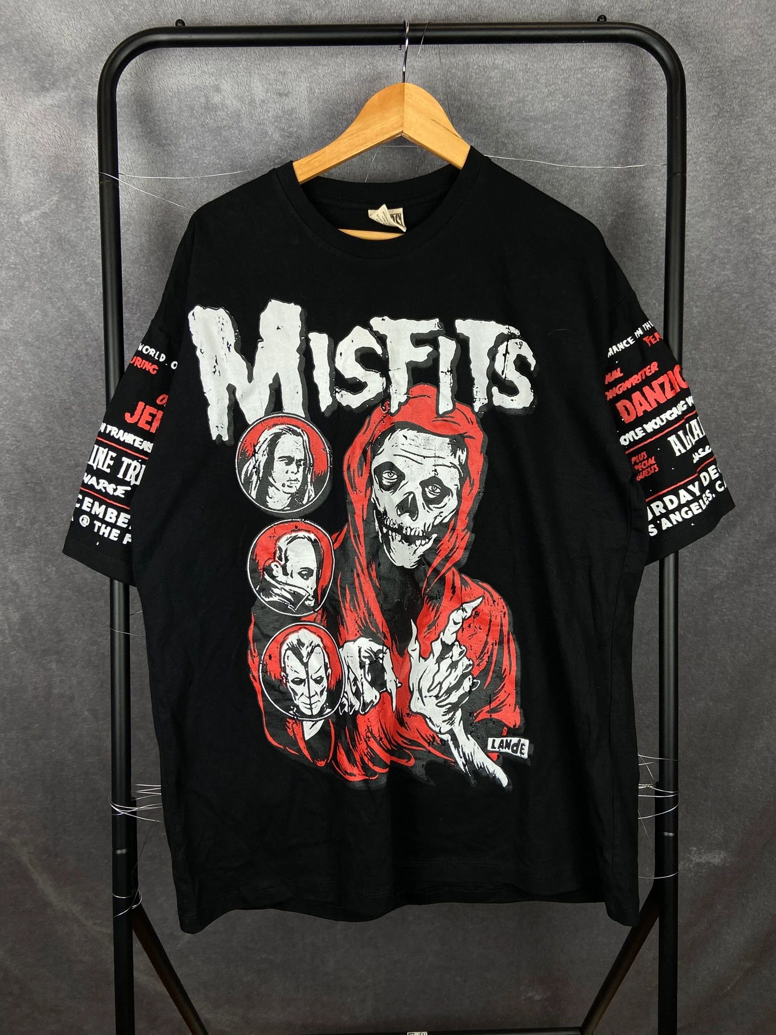 Misfits Misfits Tee XL Vintage Band Shirt AOP Double Print Black Size US XL / EU 56 / 4 - 1 Thumbnail
