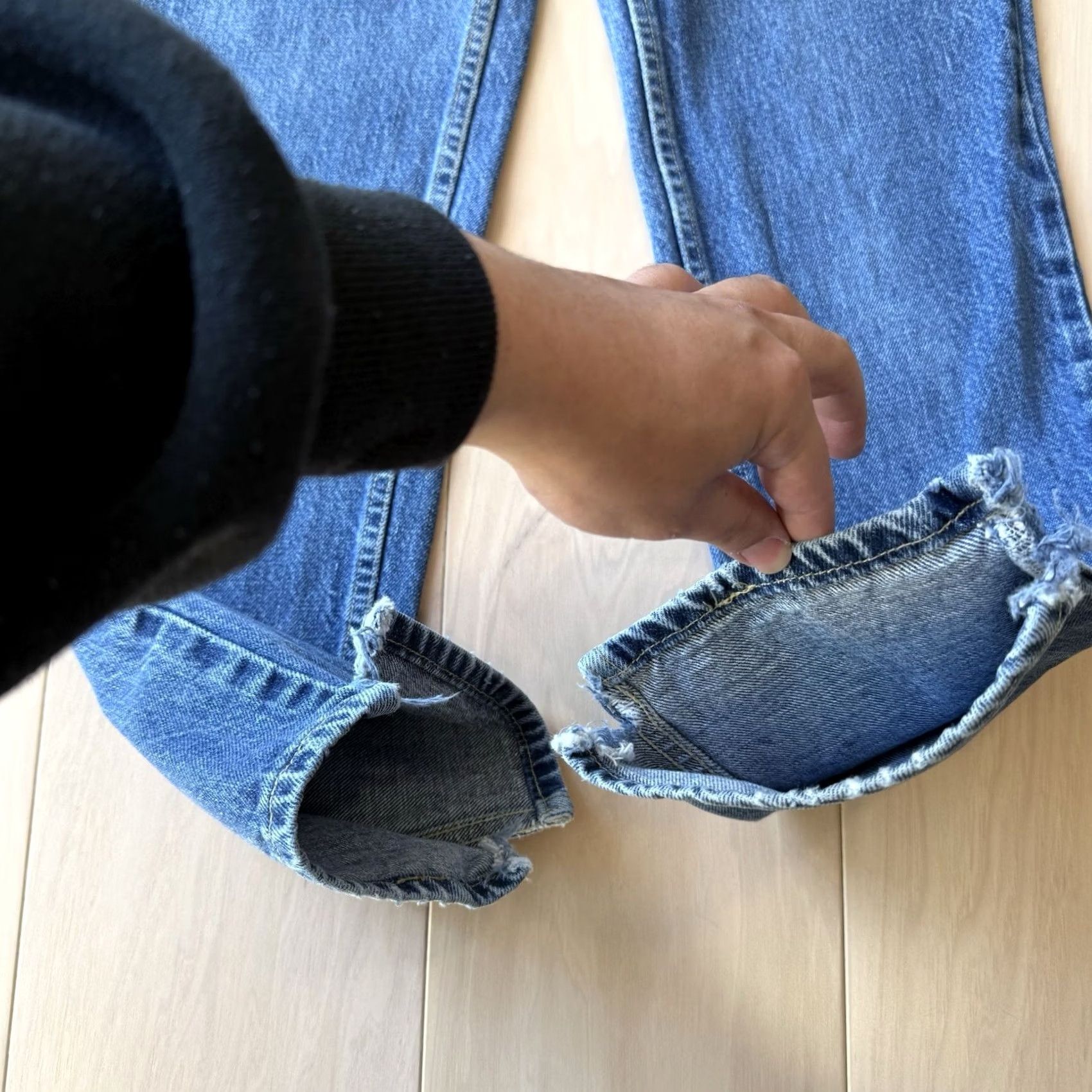 Levi's VINTAGE Levi's Silvertab Jeans 28 Blue Medium Wash 90s Lowcut Streetwear Skater Size 28" / US 6 / IT 42 - 5 Thumbnail