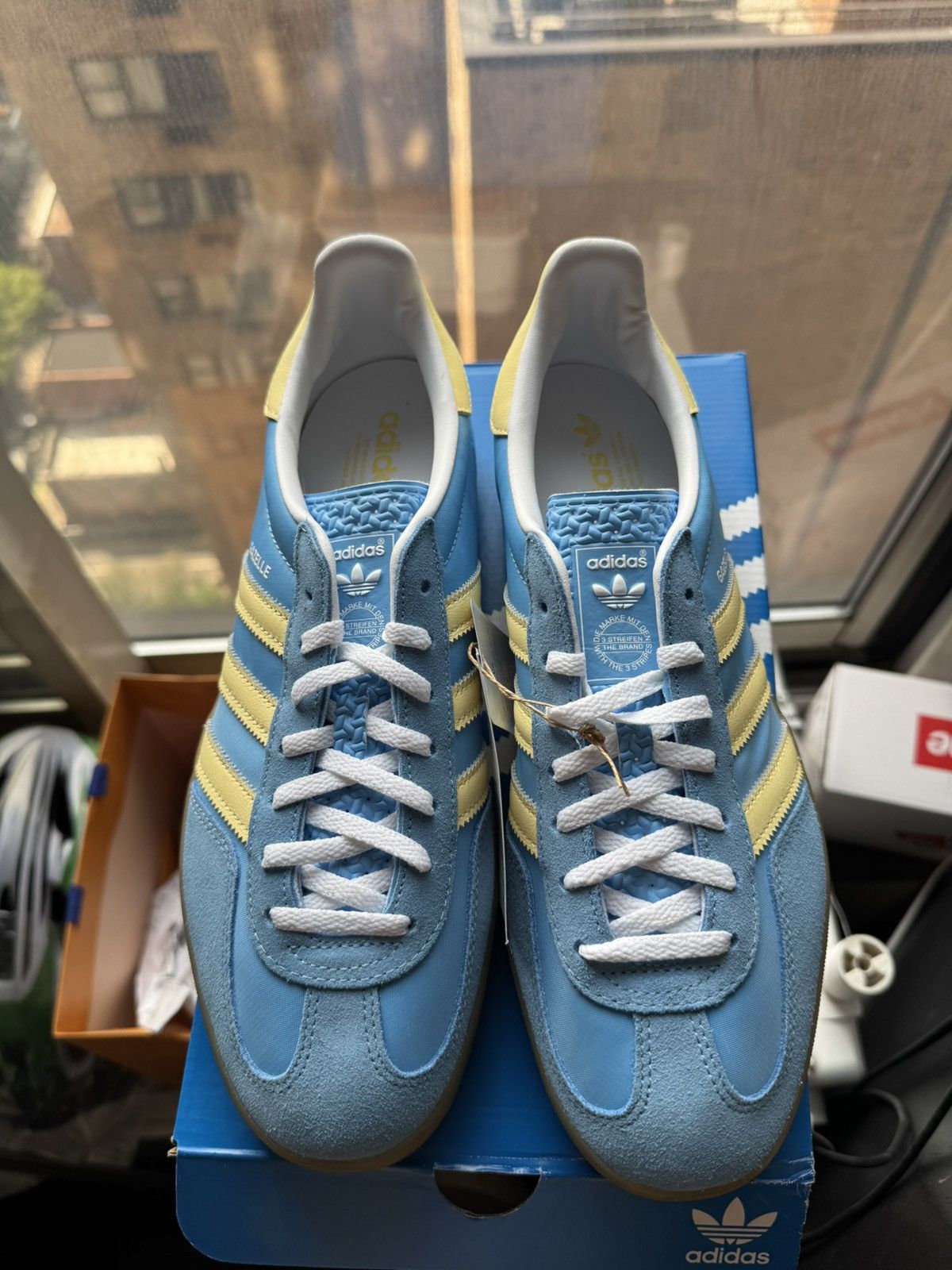 Adidas Gazelle adidas Size US 9.5 / EU 42-43 - 5 Thumbnail