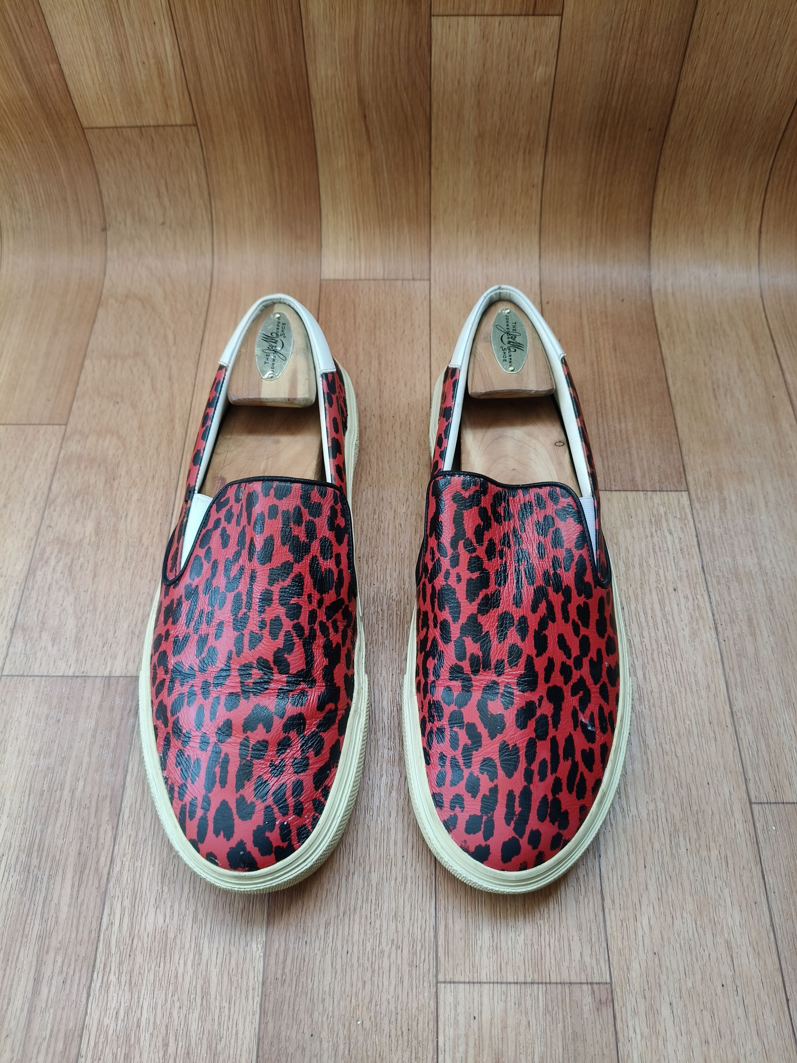 Saint Laurent Paris 🩸🎱 Saint Laurent red babycat Size US 8 / EU 41 - 2 Thumbnail