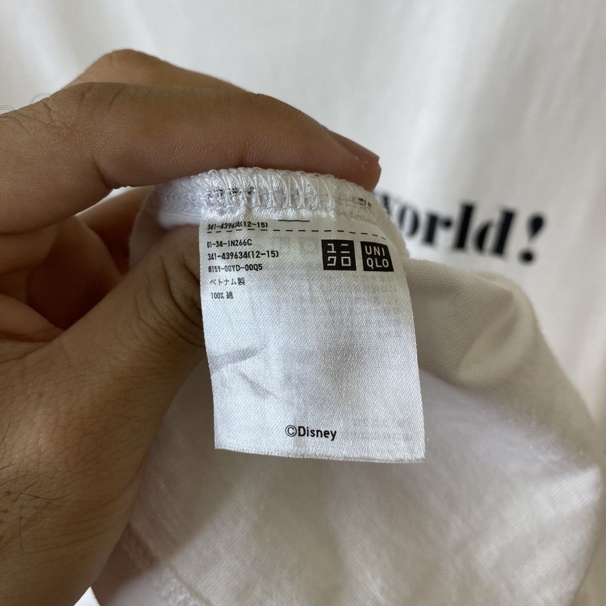 Disney Uniqlo UT x Disney Mickey Mouse Collaboration T Shirt Size US L / EU 52-54 / 3 - 4 Thumbnail