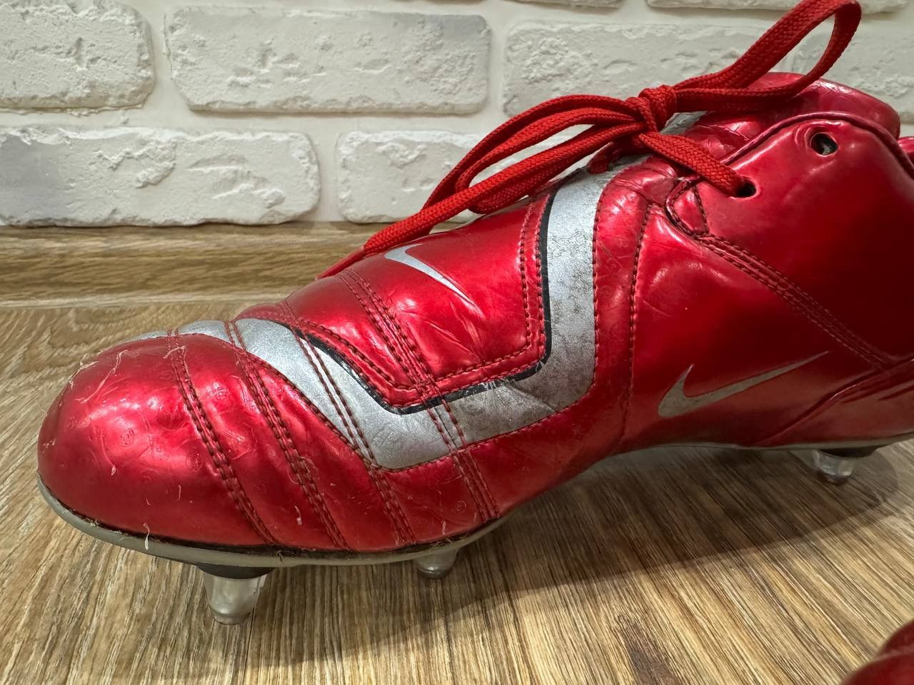 Vintage Nike Total 90 Supremacy FG Red Football Boots Size US 11 / EU 44 - 7 Thumbnail