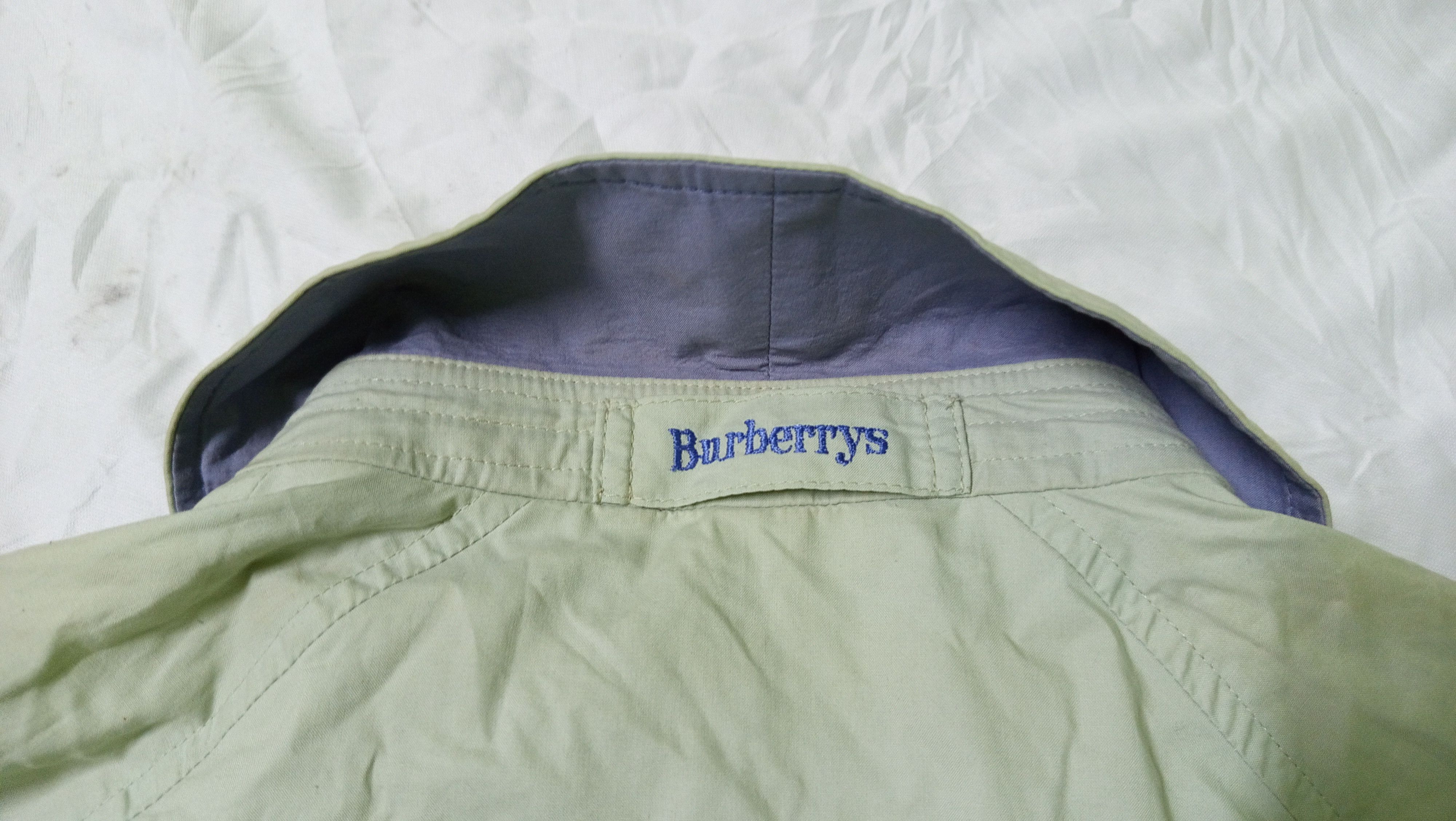Burberry Vintage Burberry Car Coat from Year 1960 - 1999 Size US L / EU 52-54 / 3 - 4 Thumbnail