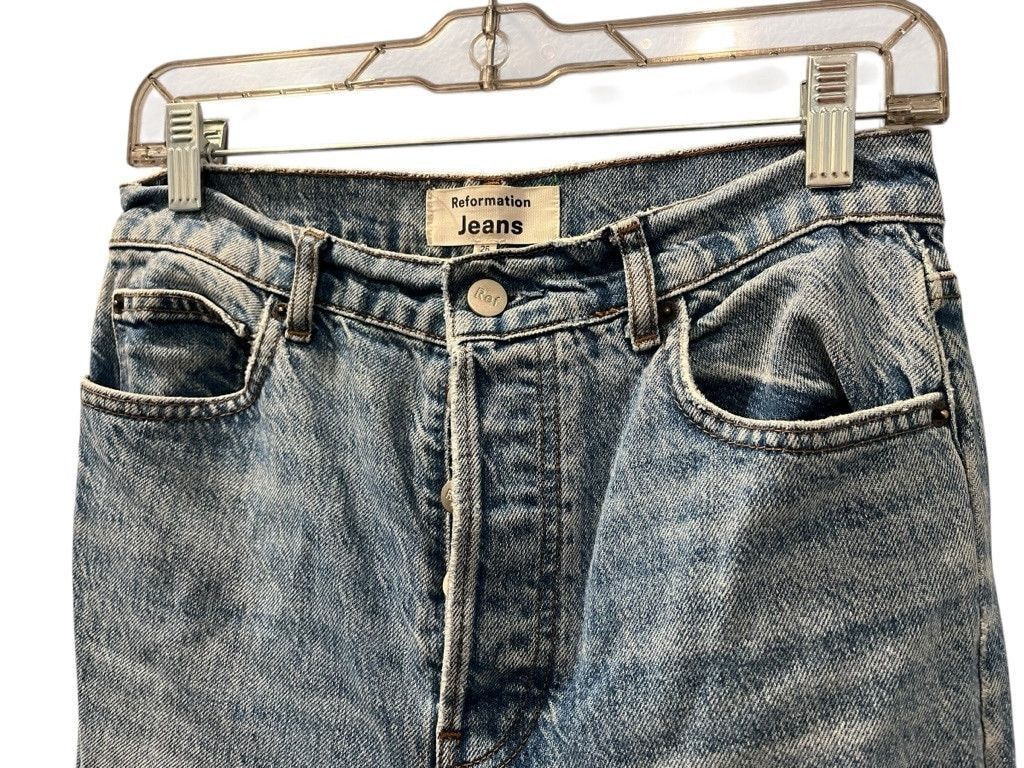 Reformation Reformation Cynthia High Rise Straight Jeans Size 26 Denim Size 26" / US 2 / IT 38 - 2 Thumbnail