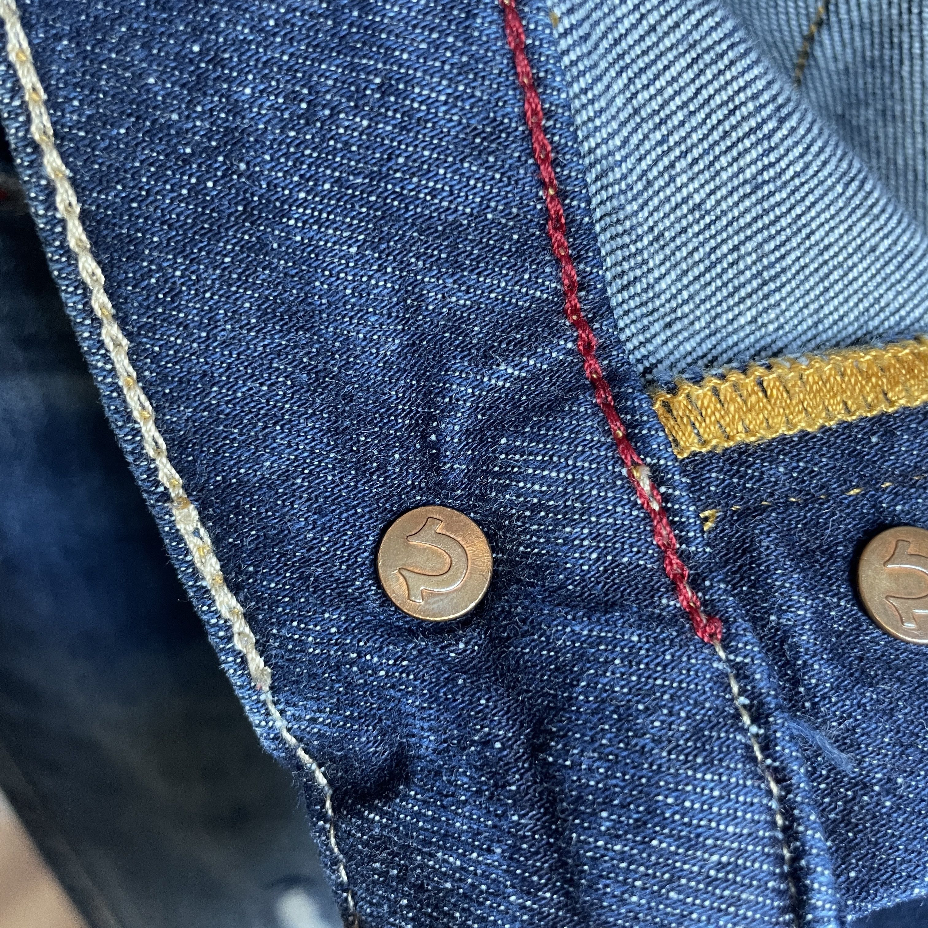 True Religion True Religion Rocco Relaxed Skinny Distressed Denim Size 34 Size US 34 / EU 50 - 13 Thumbnail