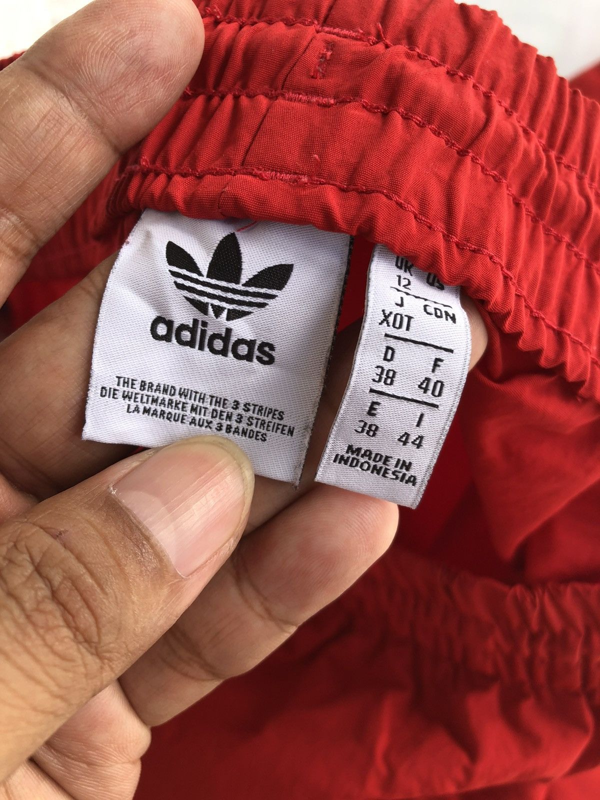Adidas Vintage Adidas Trefoil Red jogger pant Size US 29 - 7 Thumbnail