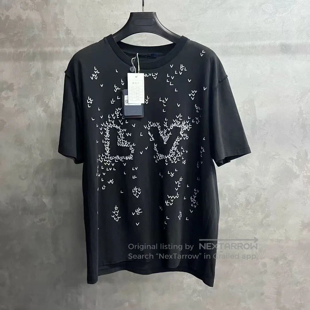 Louis Vuitton black logo embroidered short sleeve t. Size US XXL / EU 58 / 5 - 1 Thumbnail