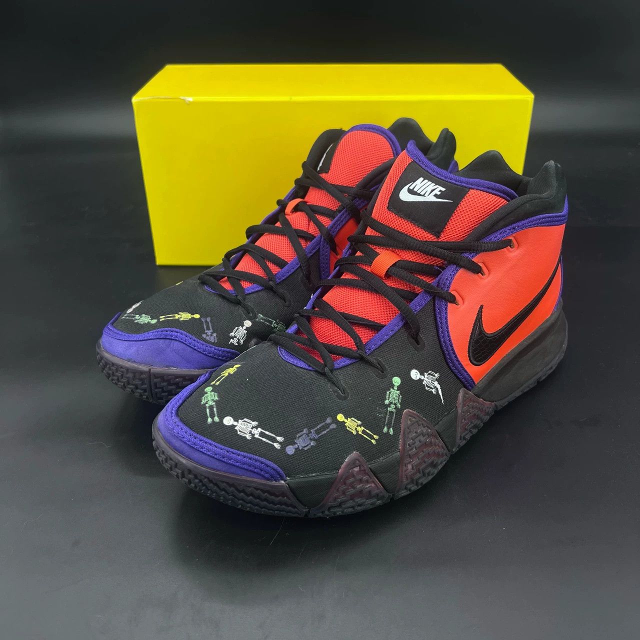 Nike Nike Kyrie 4 "Day of the Dead" 45 EU Used Size US 9 / EU 42 - 1 Thumbnail