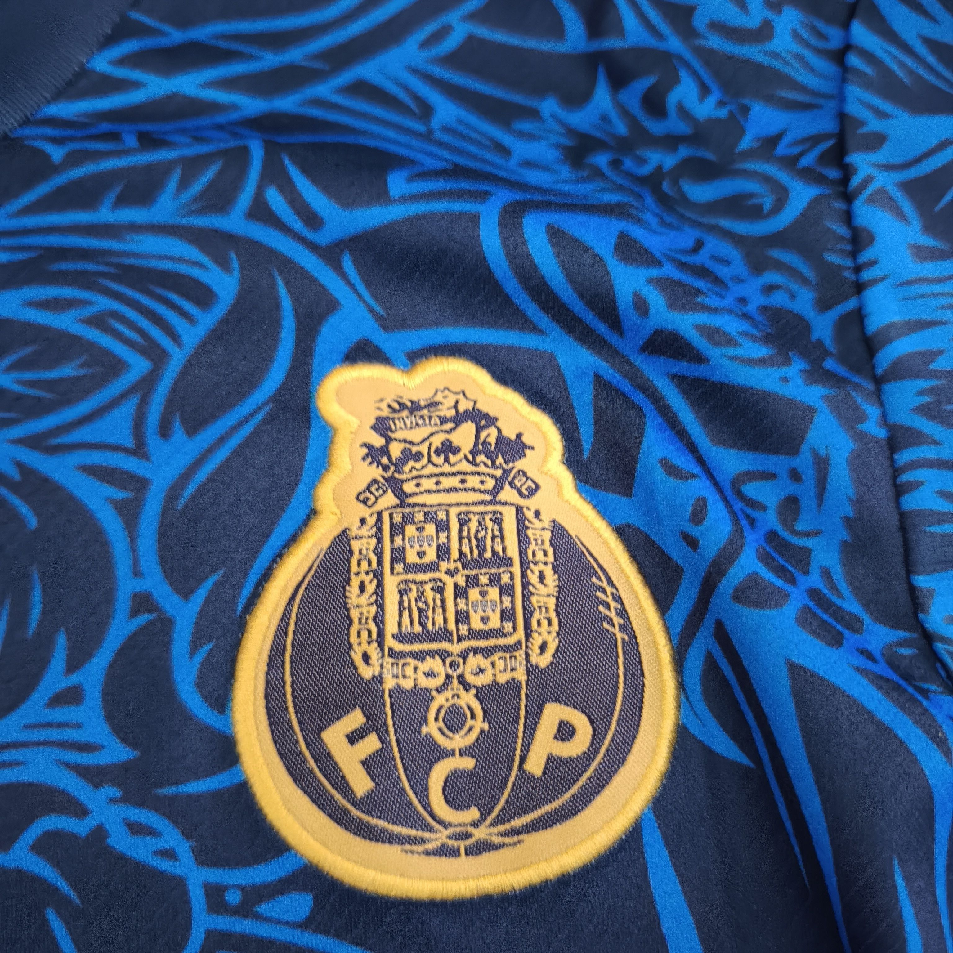New Balance FC Porto Size US M / EU 48-50 / 2 - 4 Thumbnail