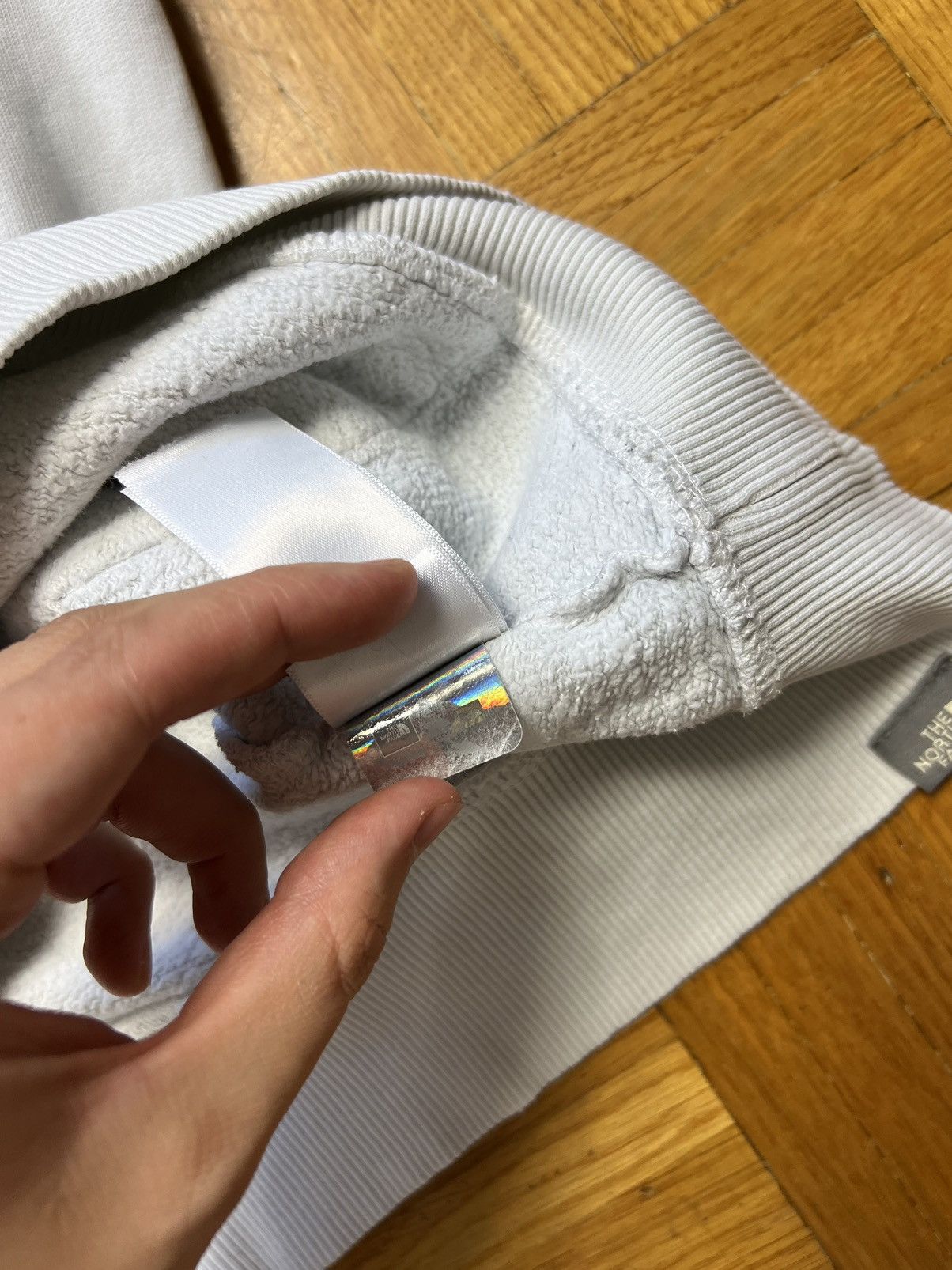 The North Face Hoodie The North Face TNF white black big logo Size US M / EU 48-50 / 2 - 5 Thumbnail