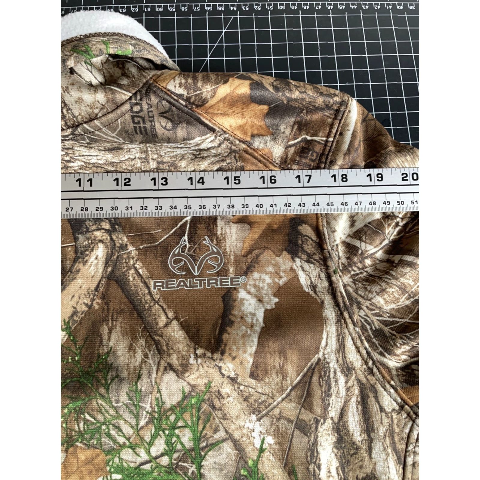 Realtree Realtree Camouflage Hoodie Men's Large Brown Pullover Polyester Fleece Hooded Camping Outdoor Nature Logo Shirt Mens Size US L / EU 52-54 / 3 - 7 Thumbnail